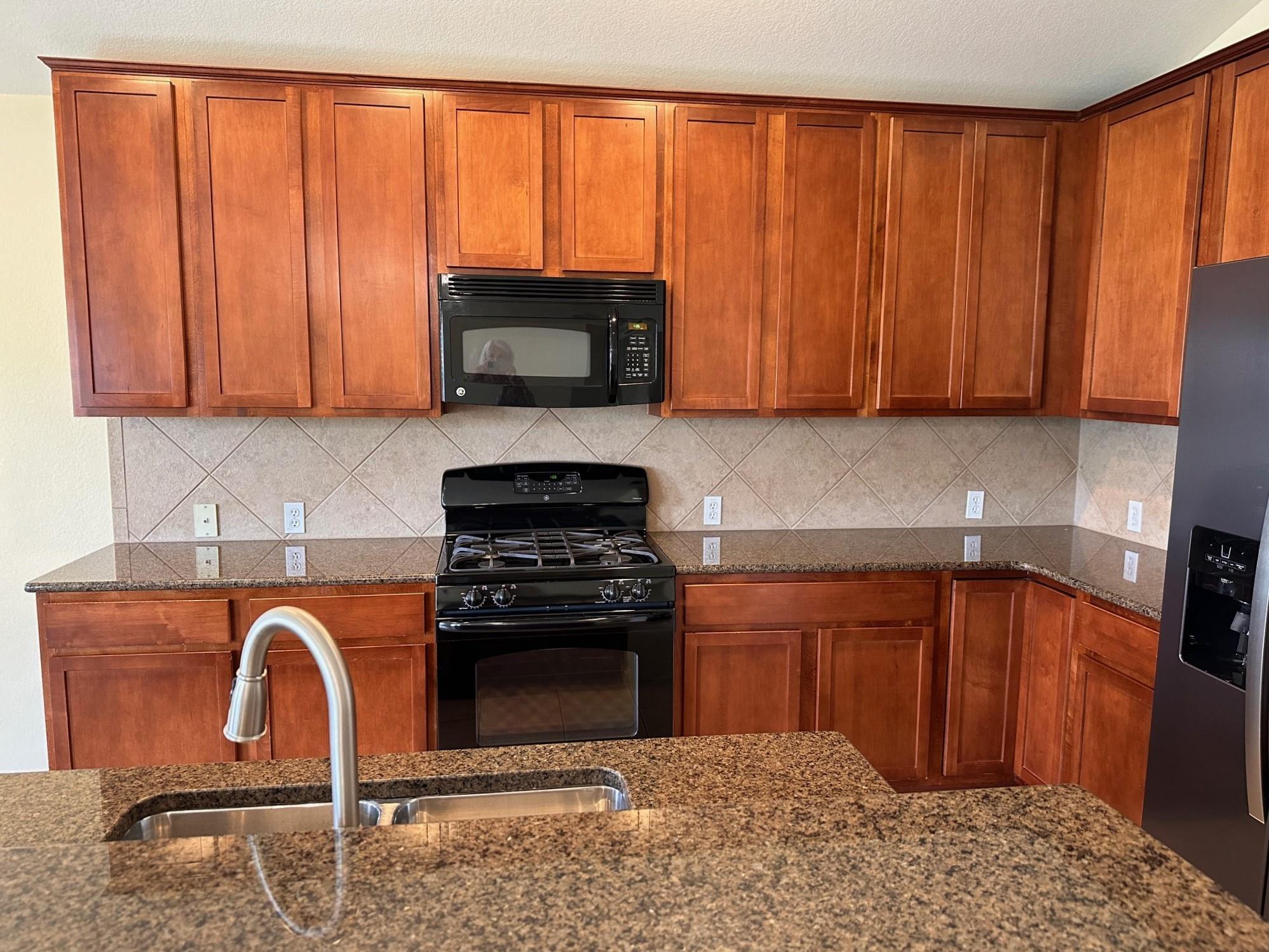 15008 Fernhill DR — photo 5
