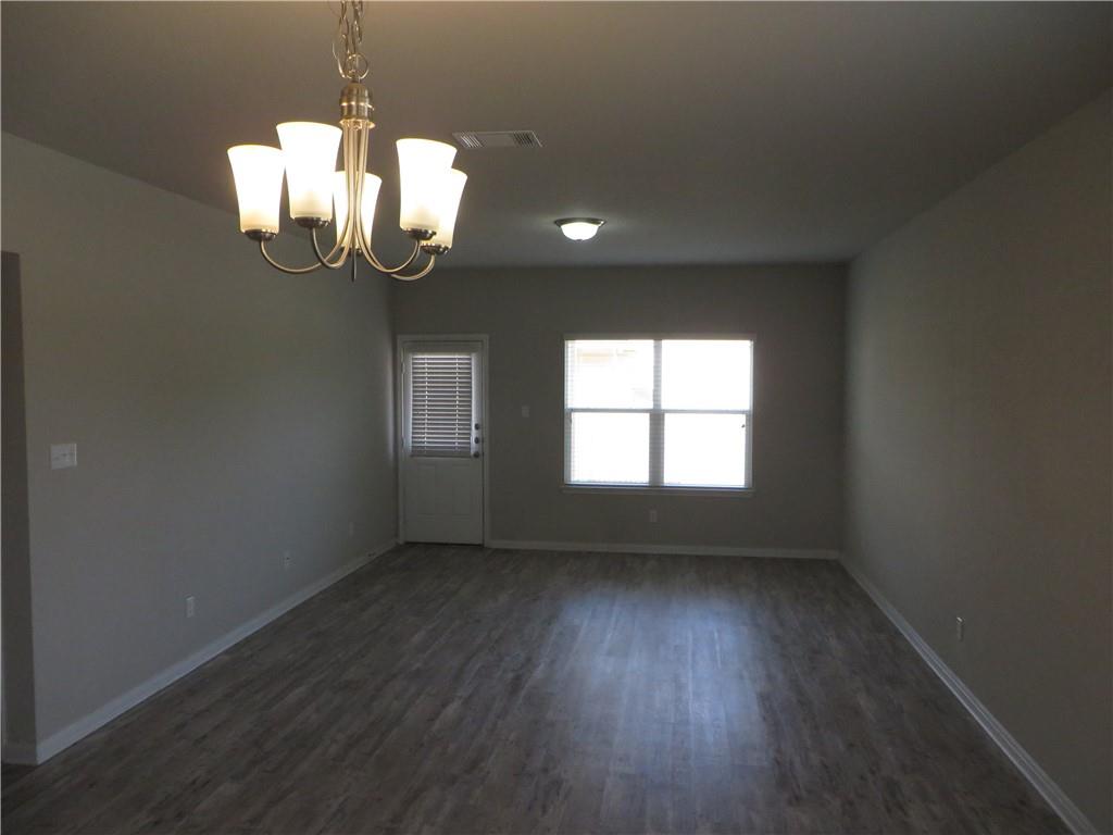 1200 Ferryman DR — photo 5