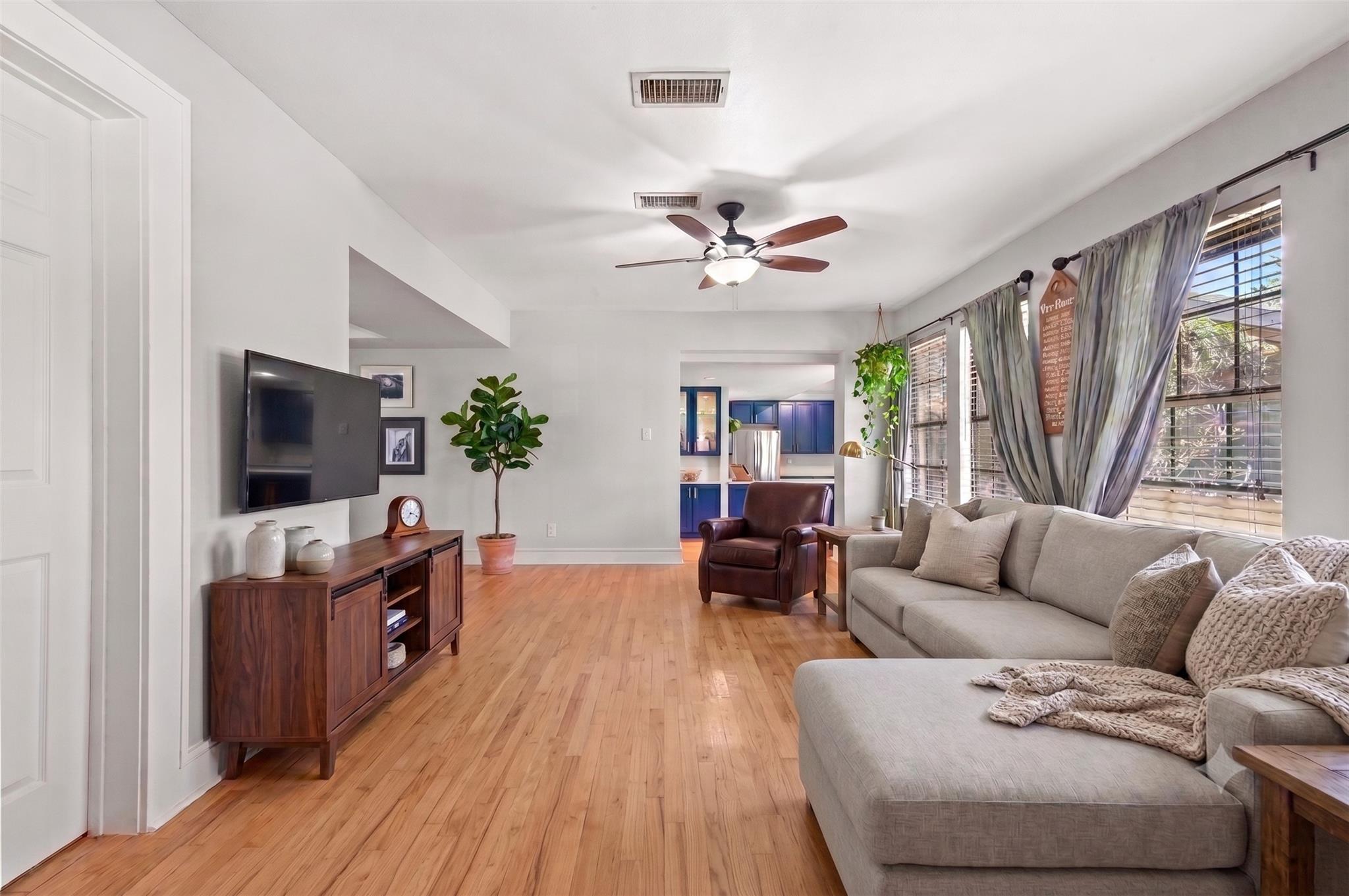 2706 Palomino DR — photo 5