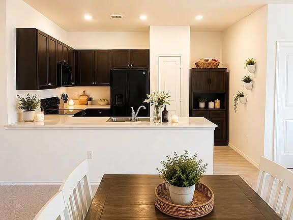 120 Greystone CT — photo 3