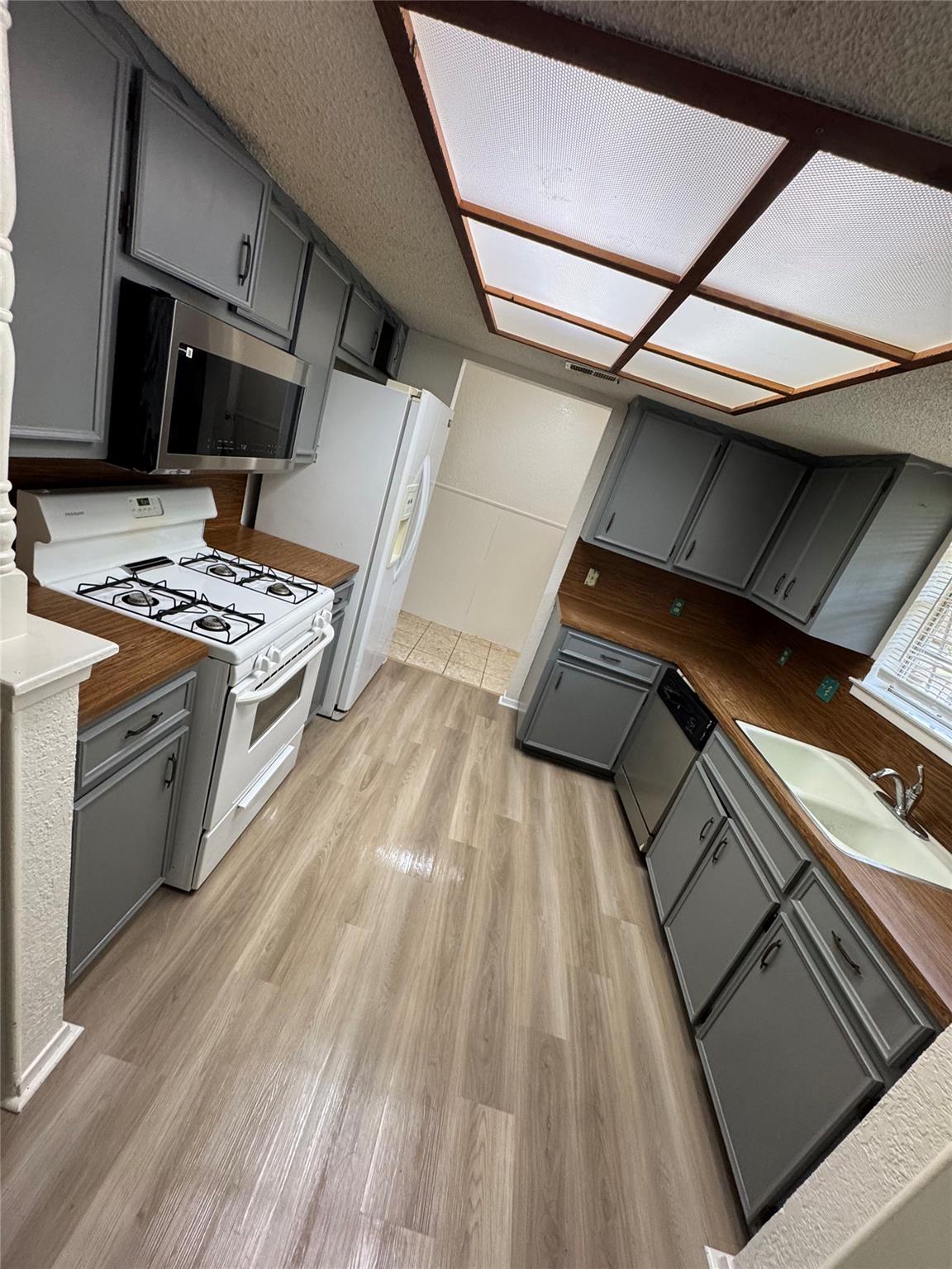 1309 Radam CIR — photo 3