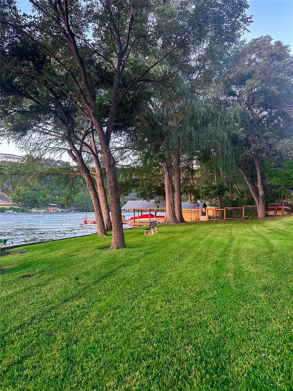 2910 Edgewater DR — photo 5