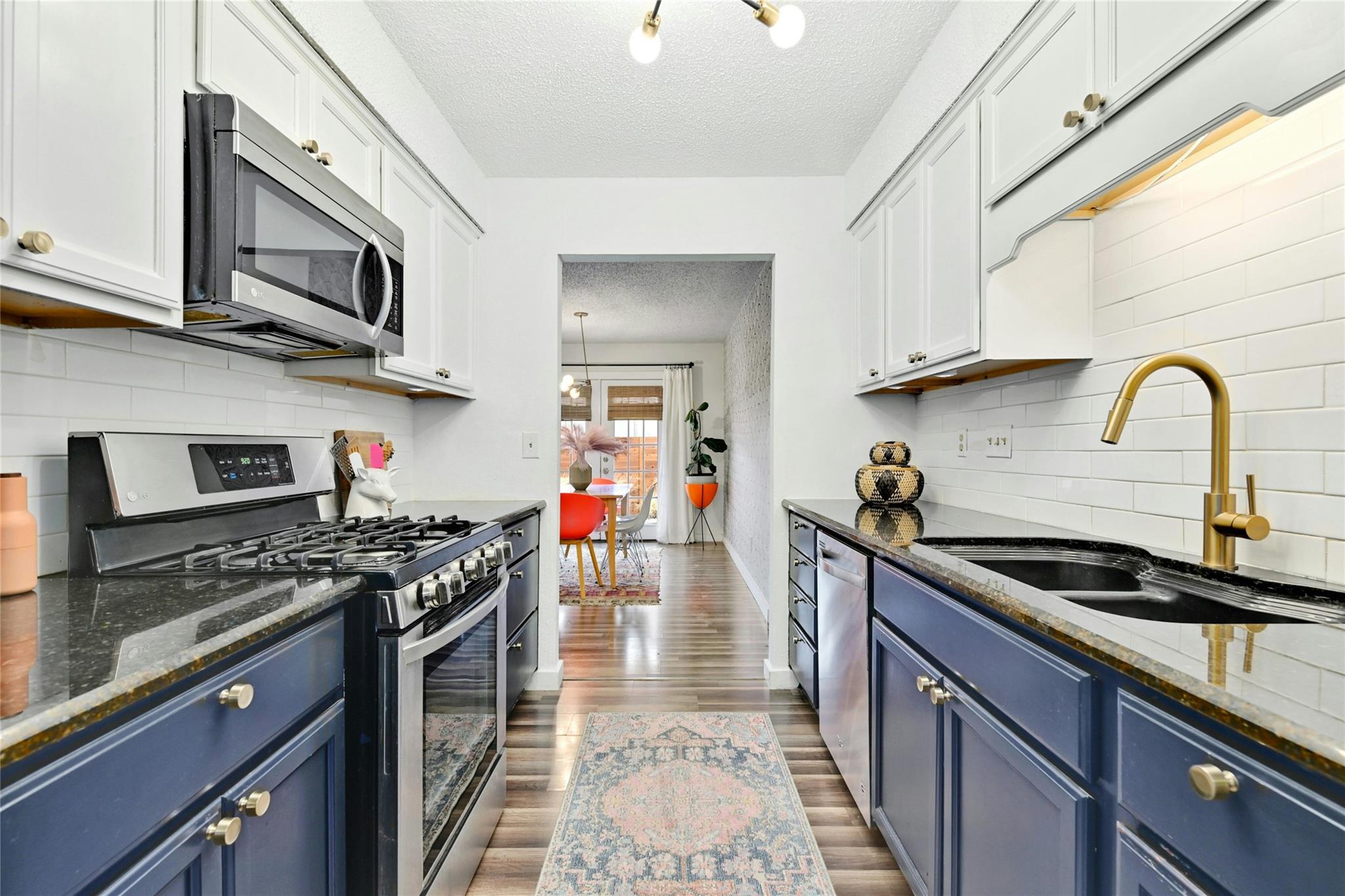 11010 Prairie Dove CIR — photo 3
