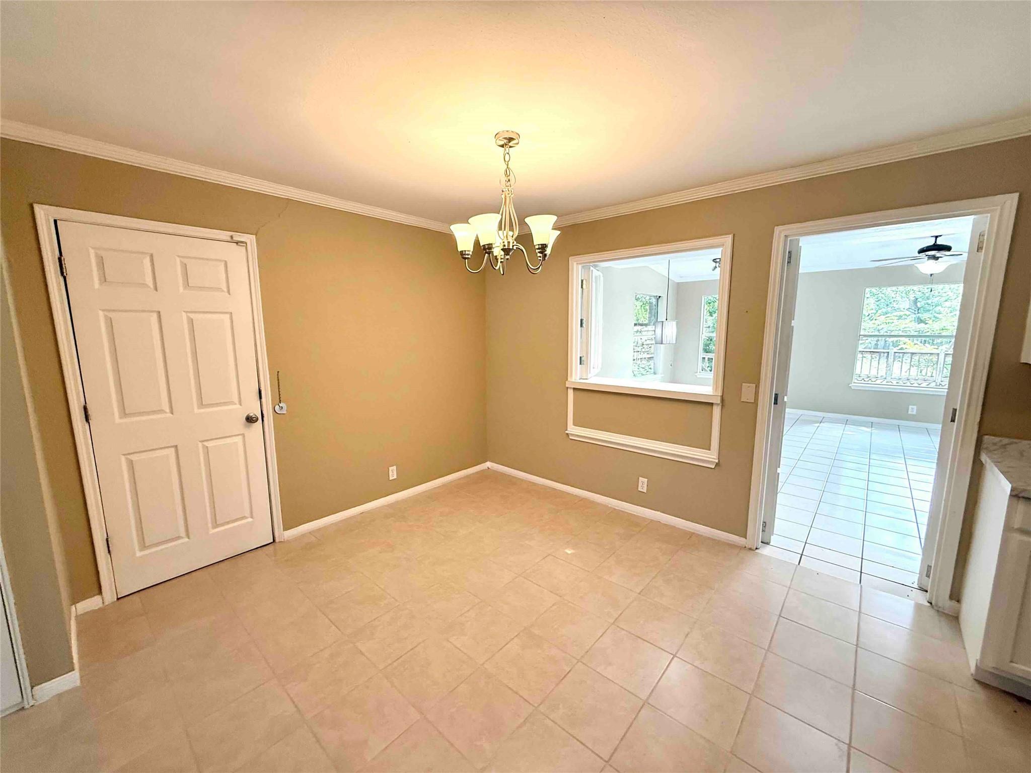 502 Dewberry DR — photo 5
