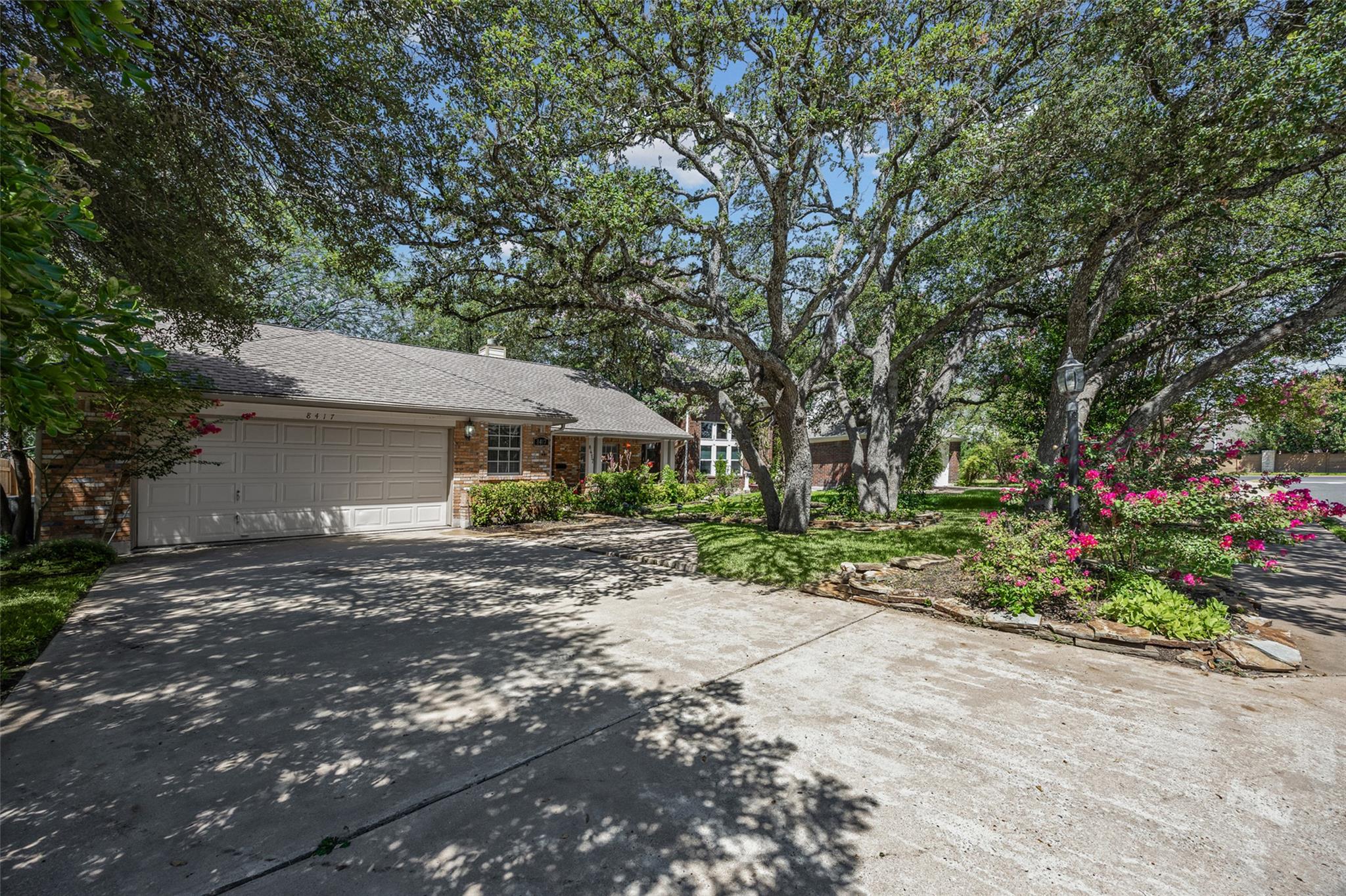 8417 Cornerwood DR — photo 4