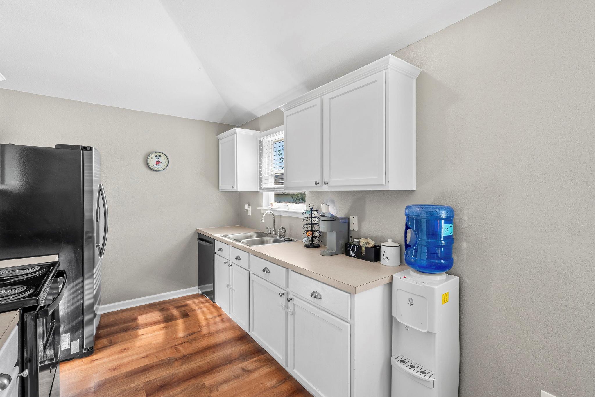 116 Soapstone DR — photo 5