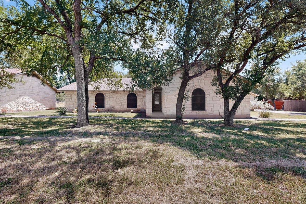 1002 Adventure LN — photo 3