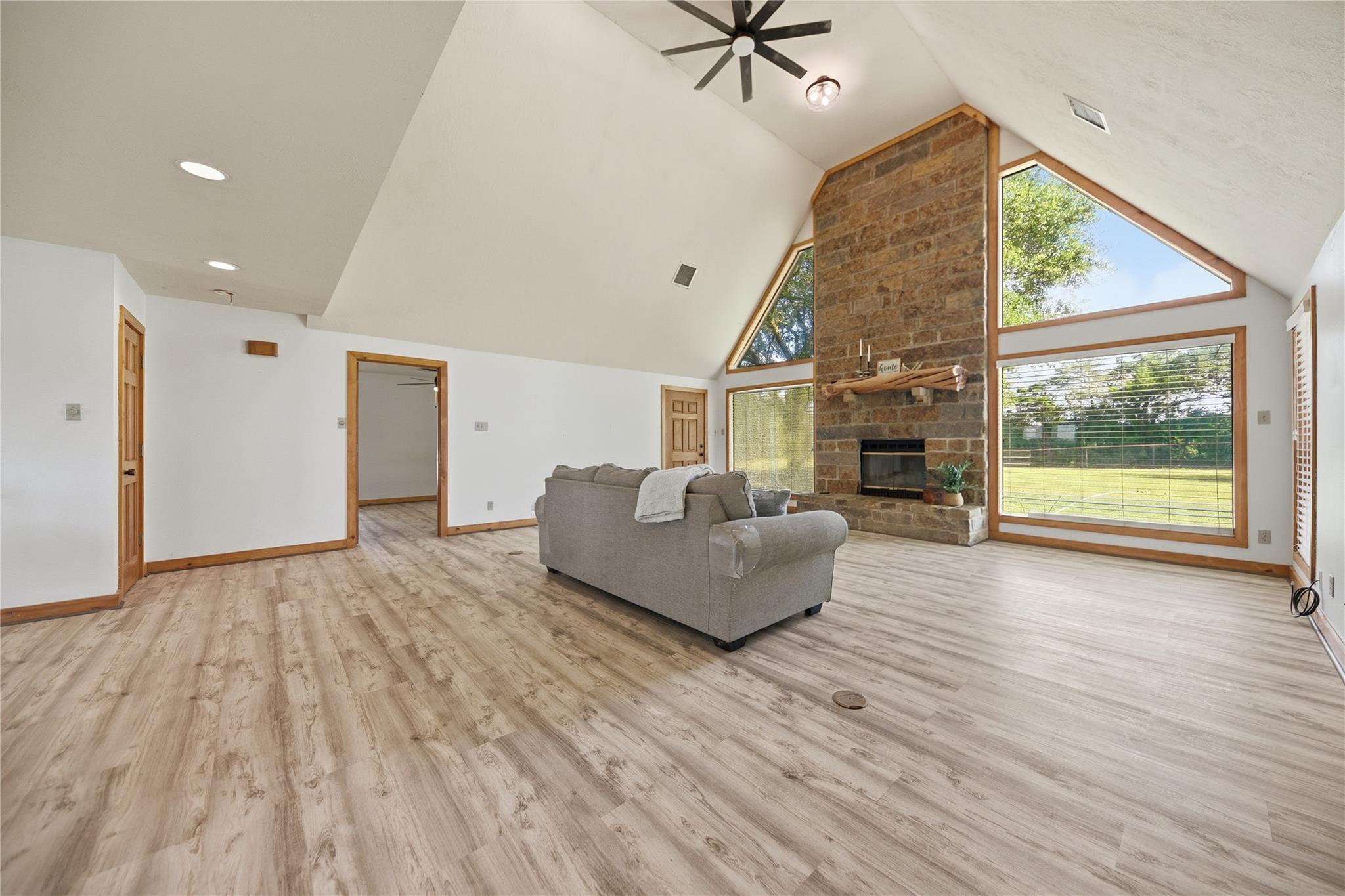 3090 Old Navasota RD — photo 5