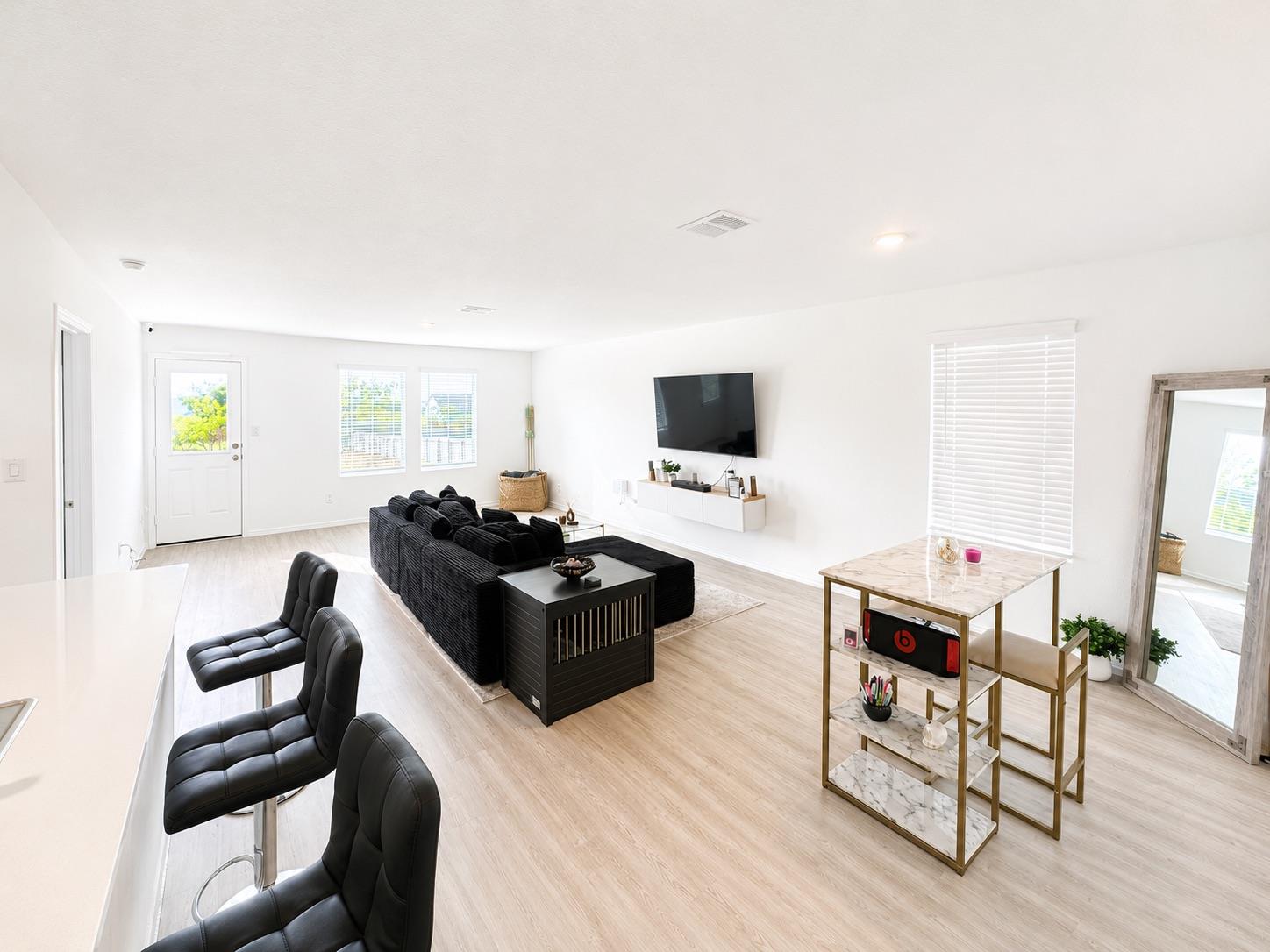 11212 Superior Bay LN — photo 4