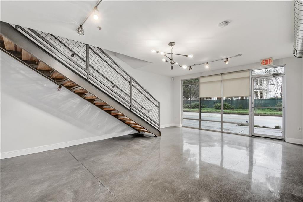 1601 Cesar Chavez ST #102 — photo 5