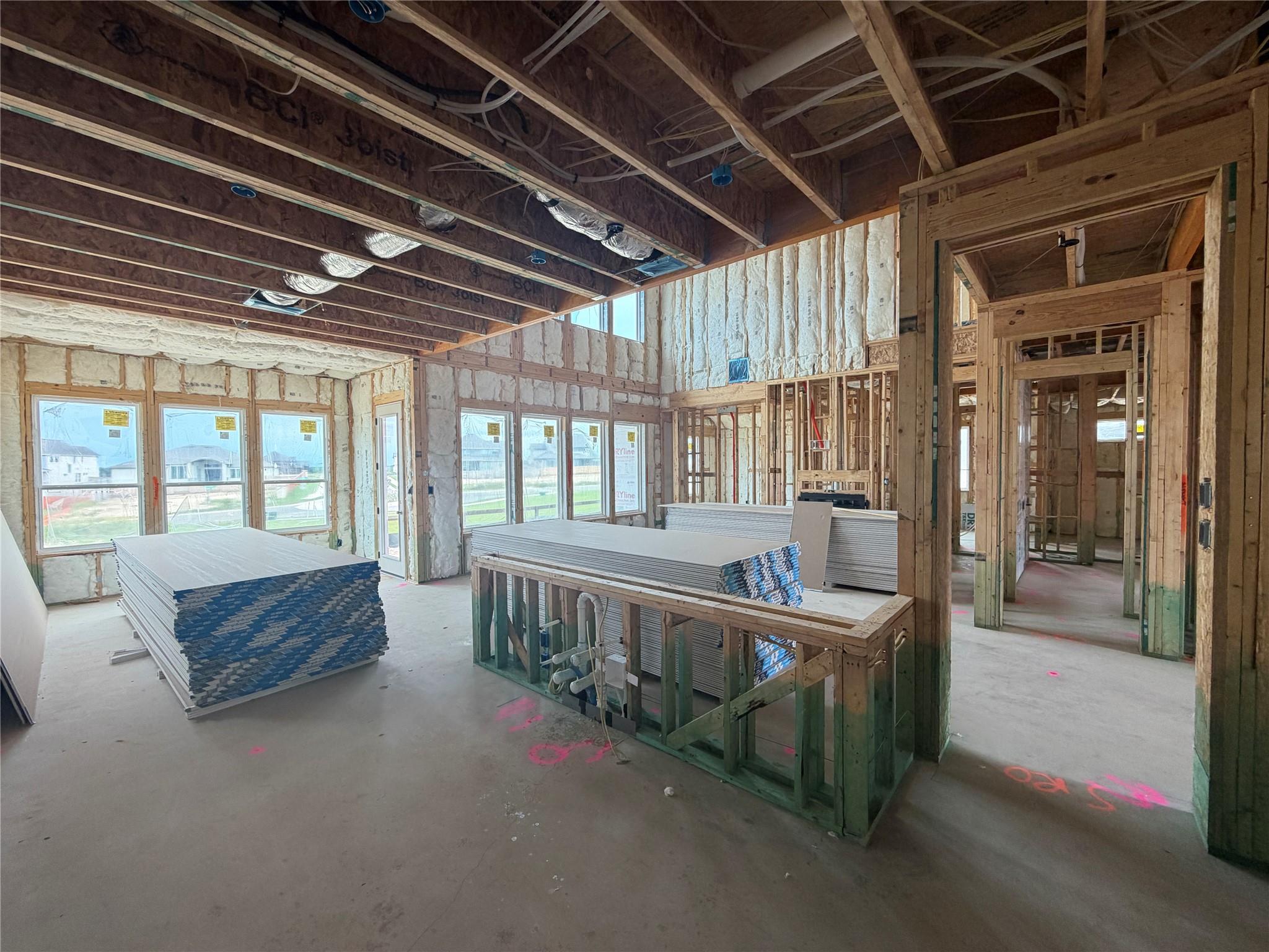 100 Uphill DR — photo 4