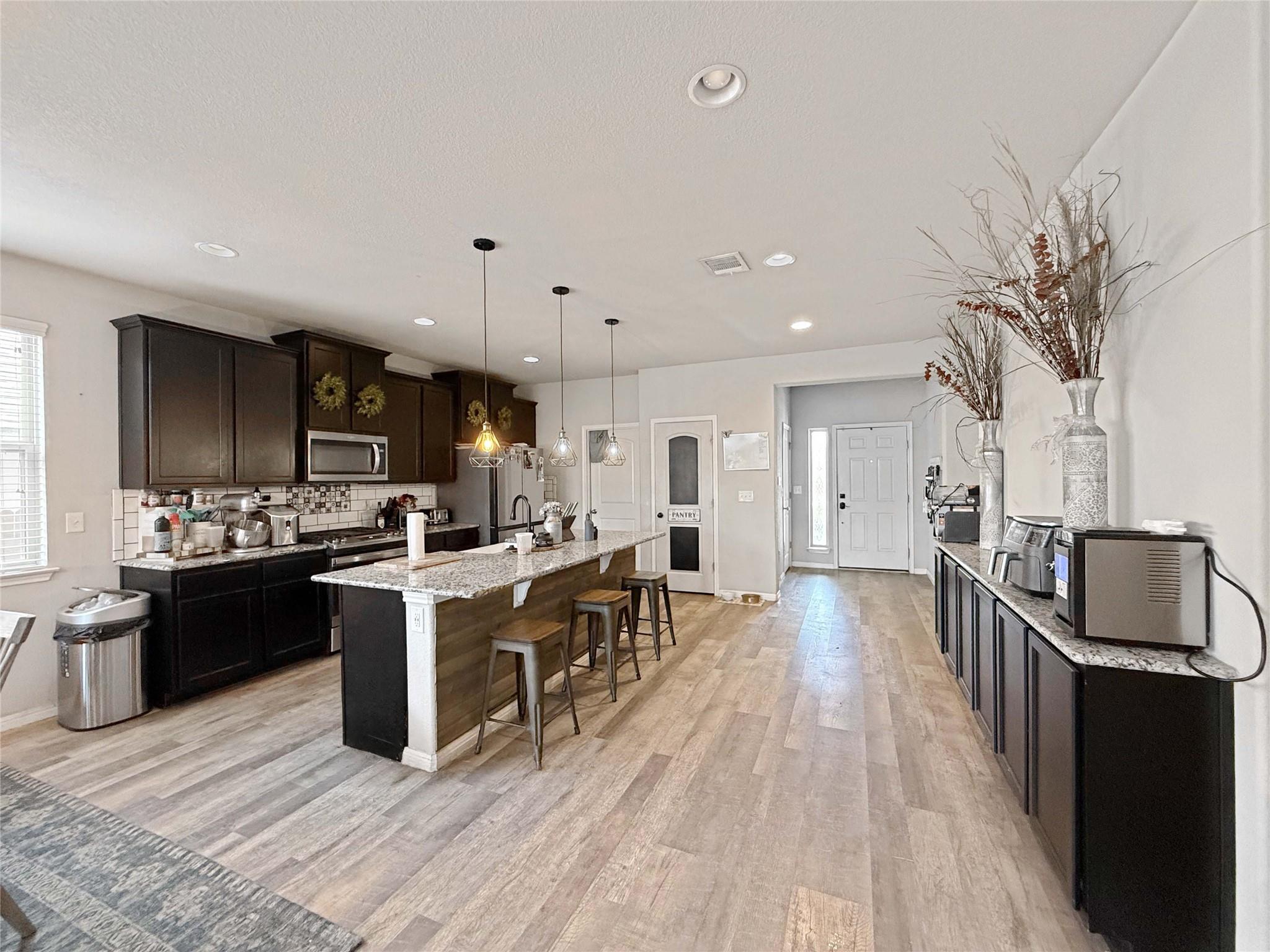 429 Rusk Bluff Ave — photo 3