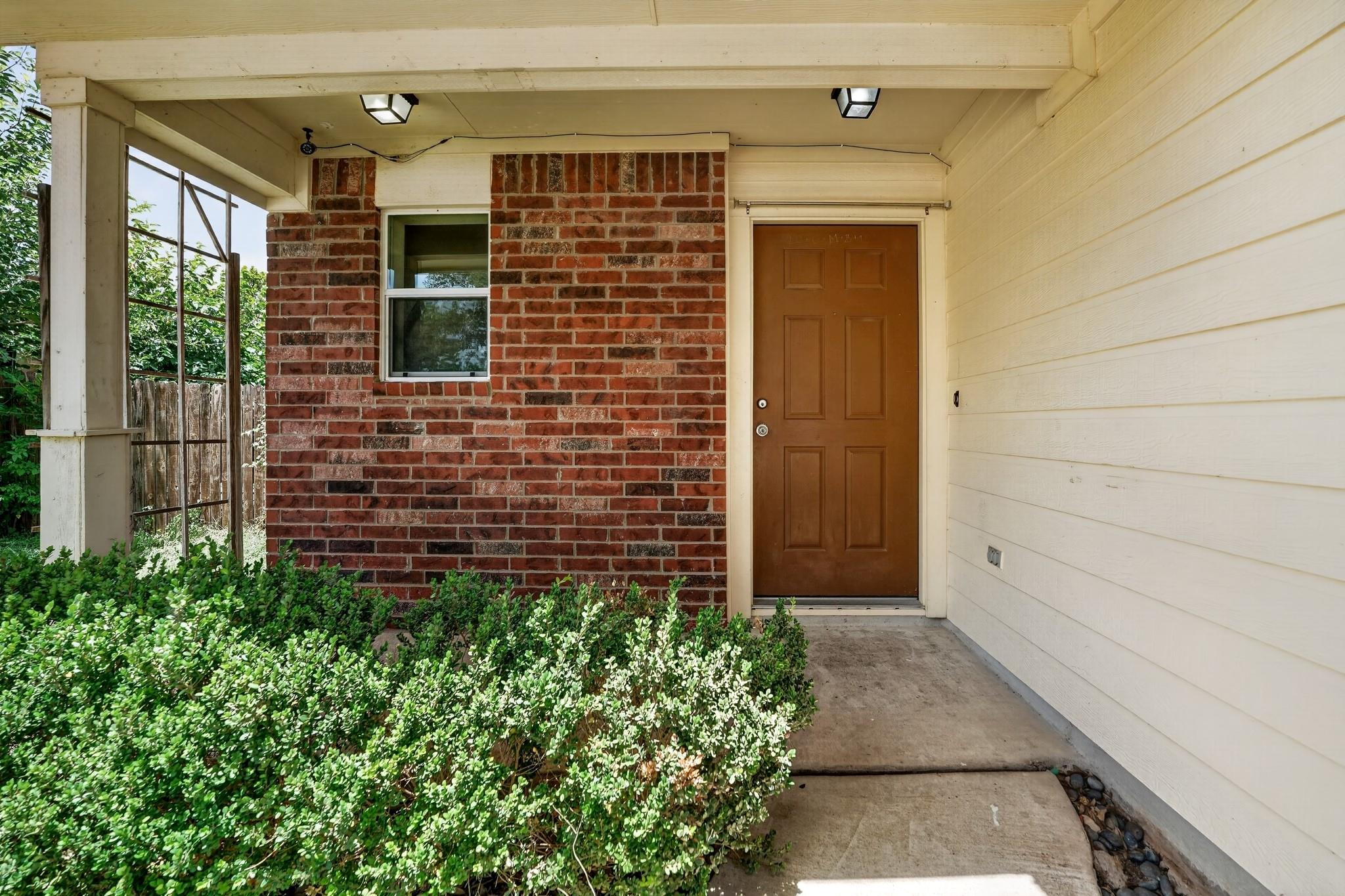 2412 Kale DR — photo 3