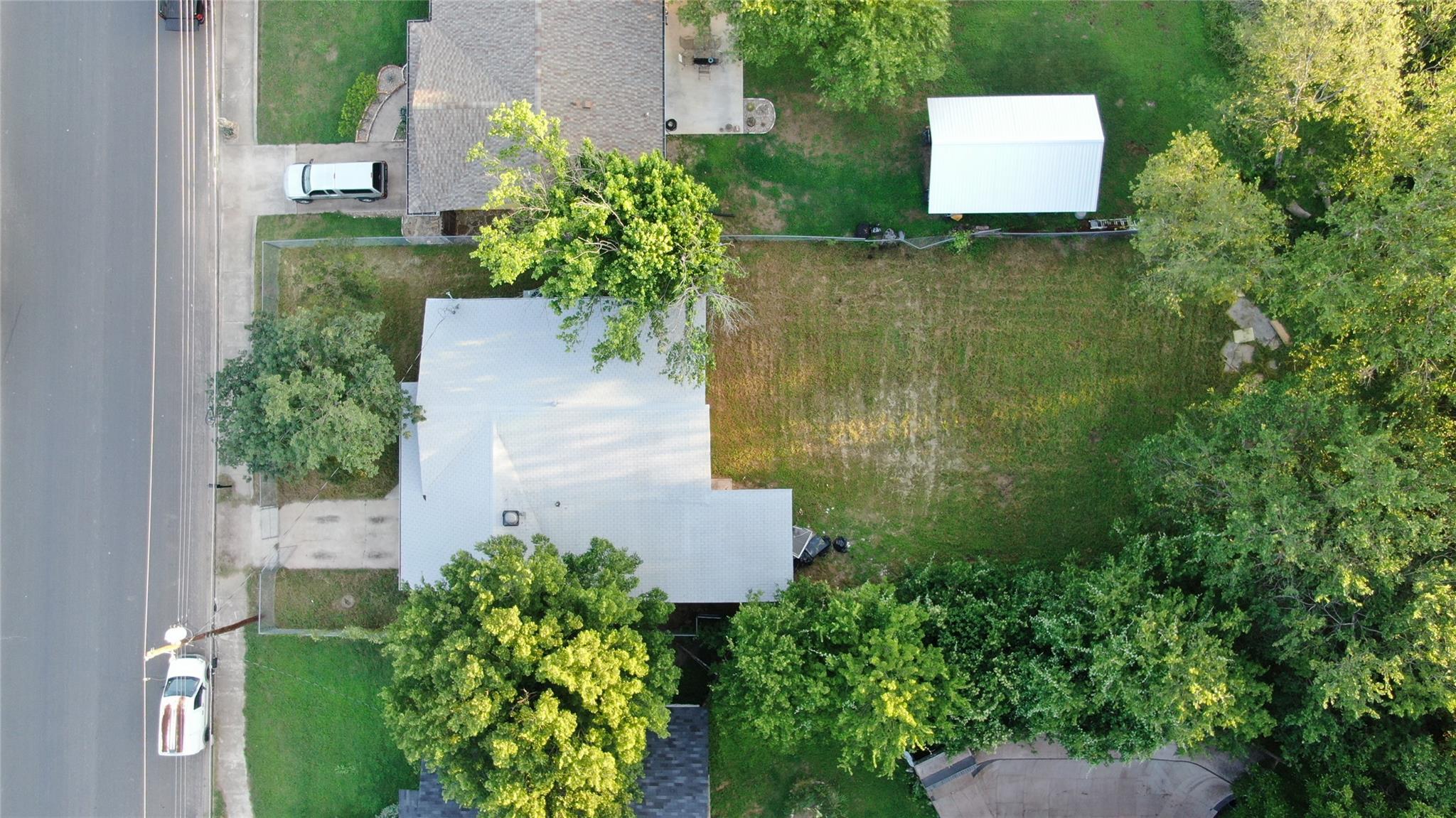 1060 Gardner — photo 3
