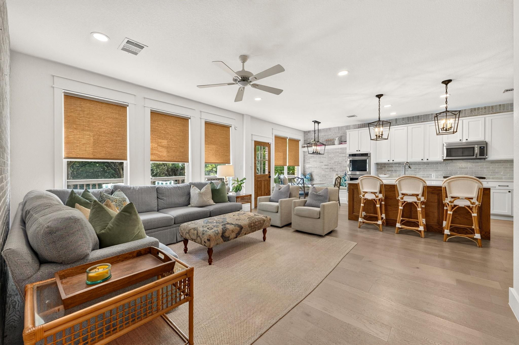 12816 Majestic Oaks DR — photo 4