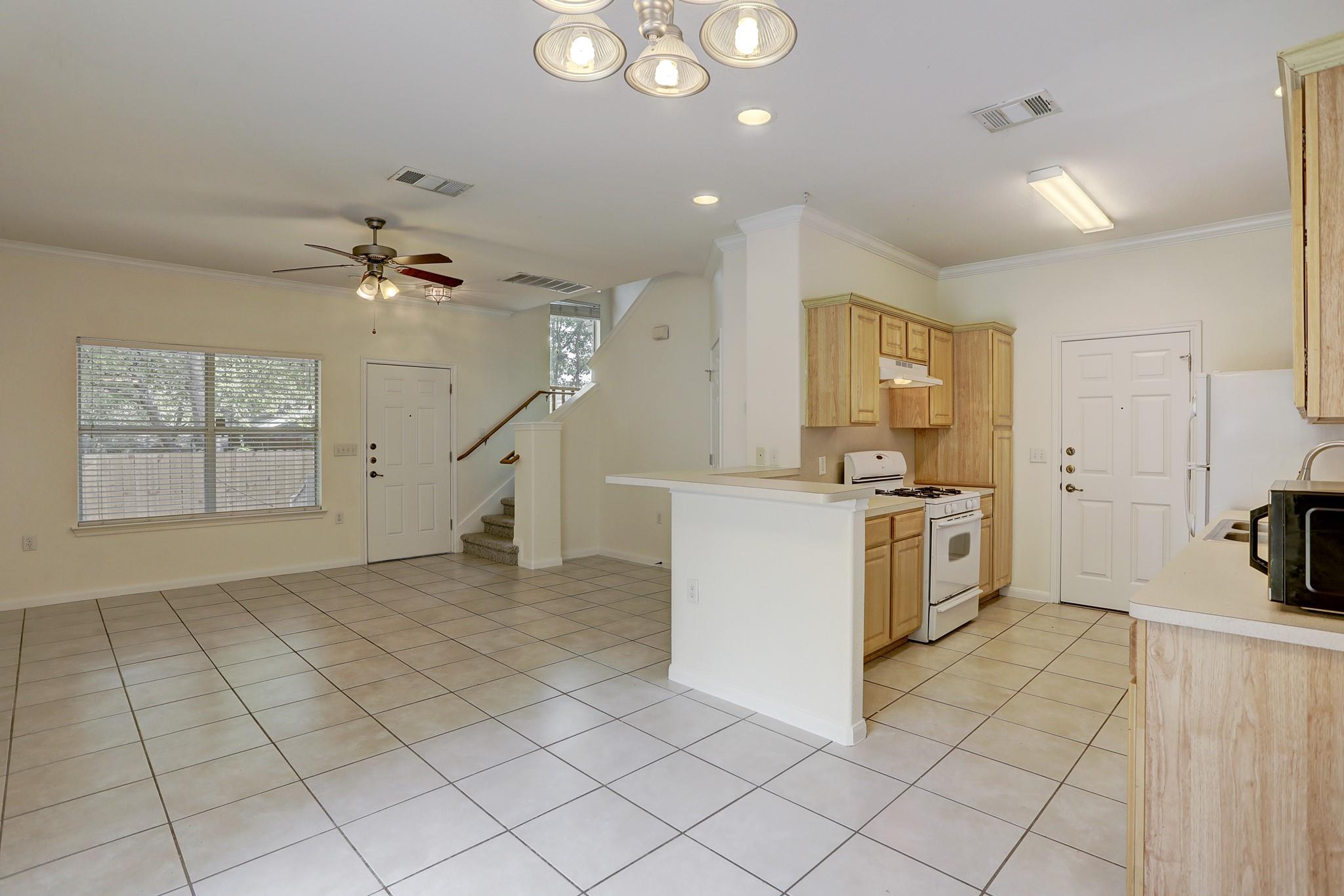 308 Blackson Ave #A — photo 3