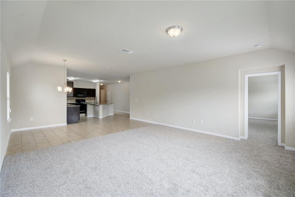 5817 Roderick DR — photo 4
