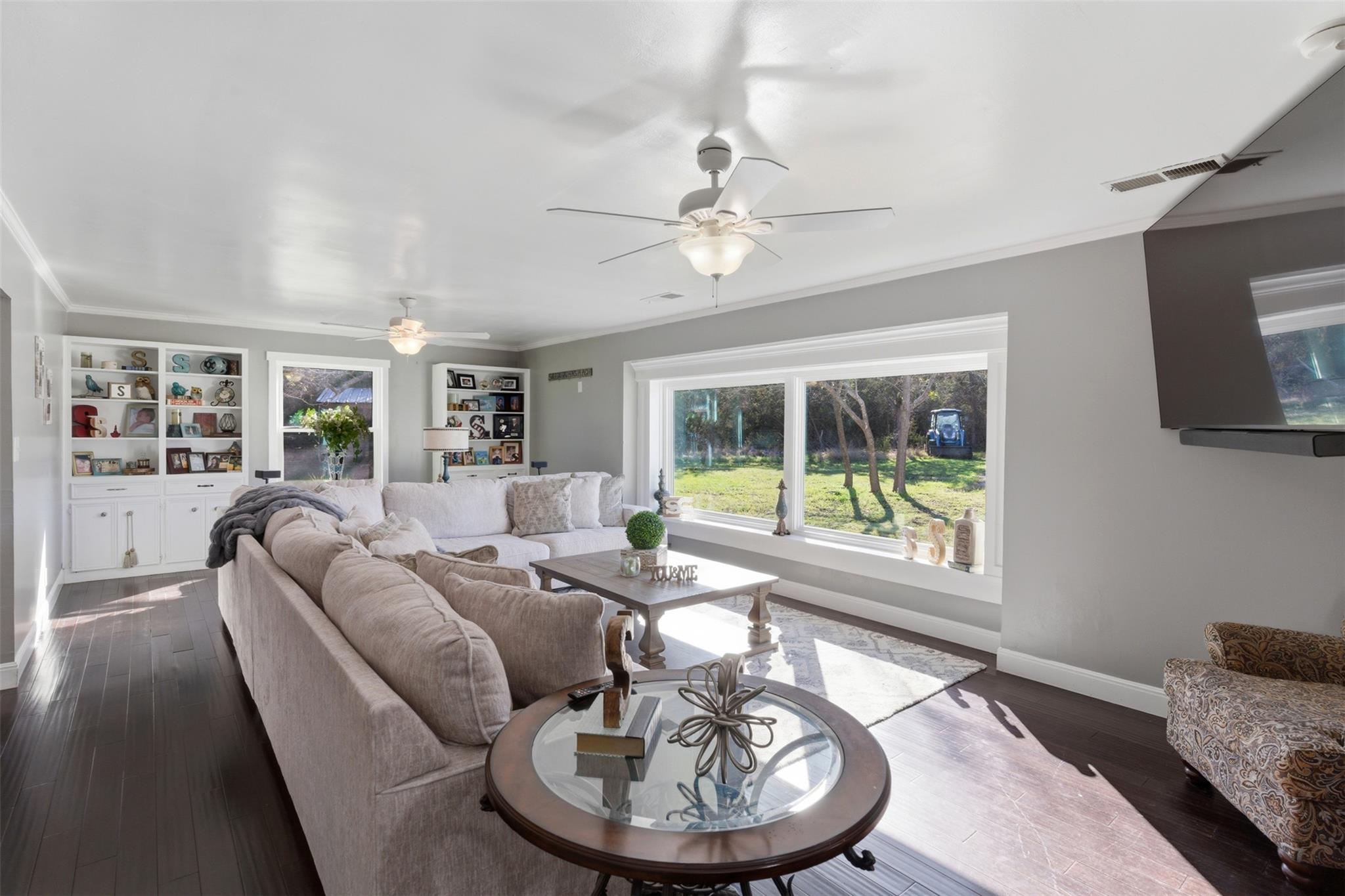 1272 County Road 2102 — photo 4