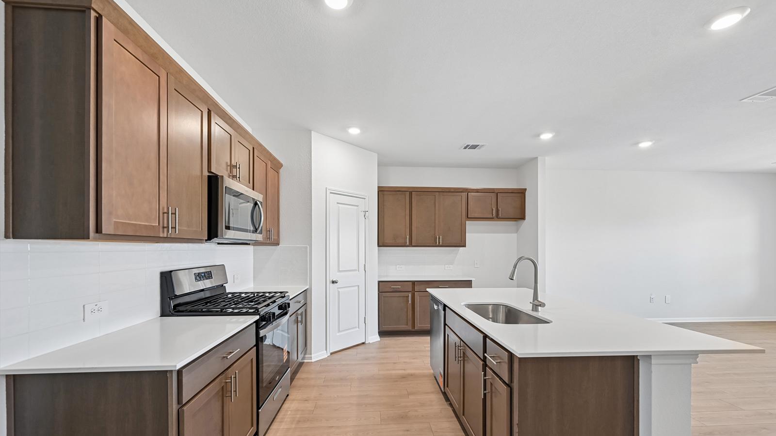 1852 Dandy Brush DR — photo 4