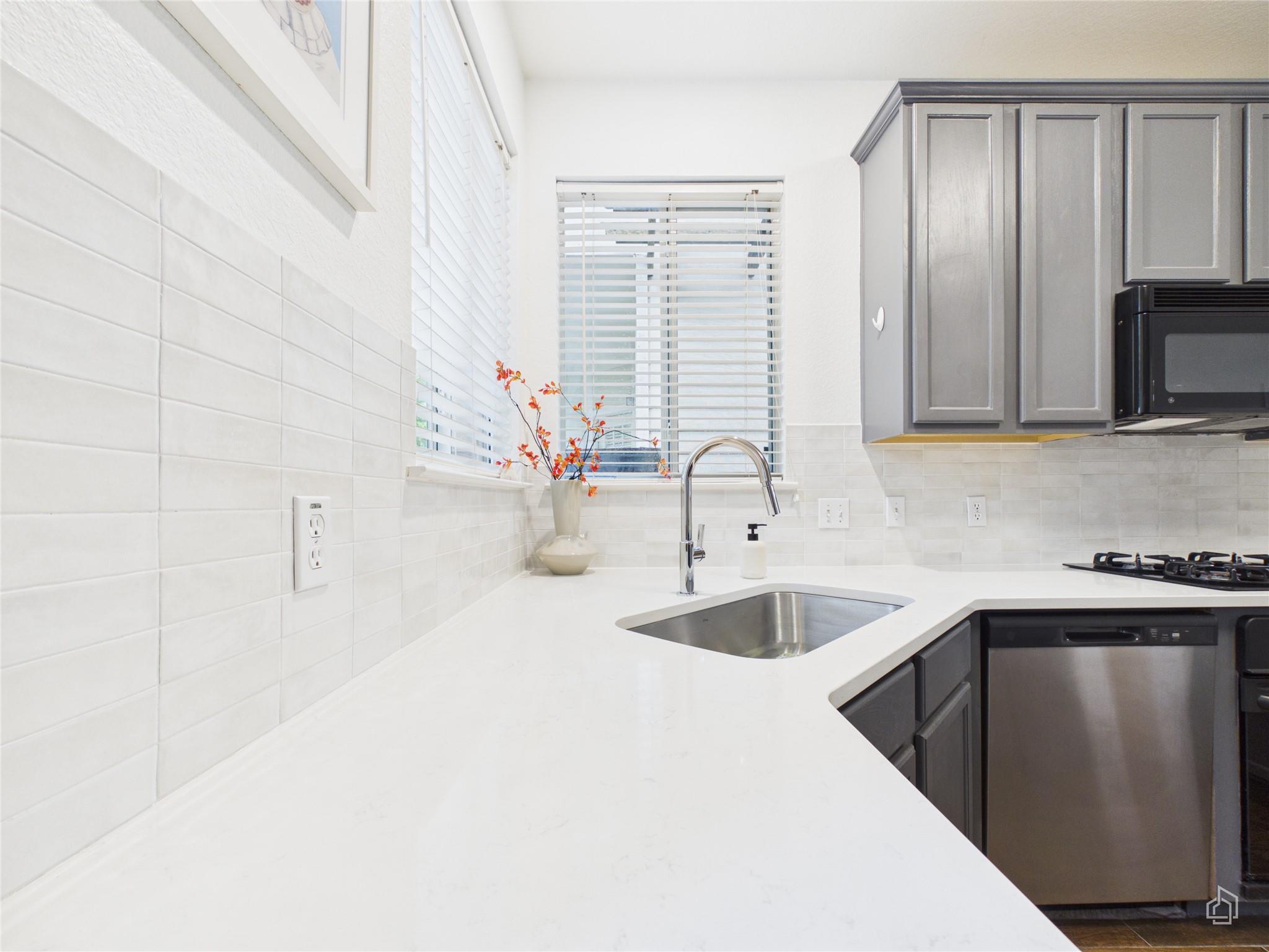 1819 Village Oak CT — photo 5