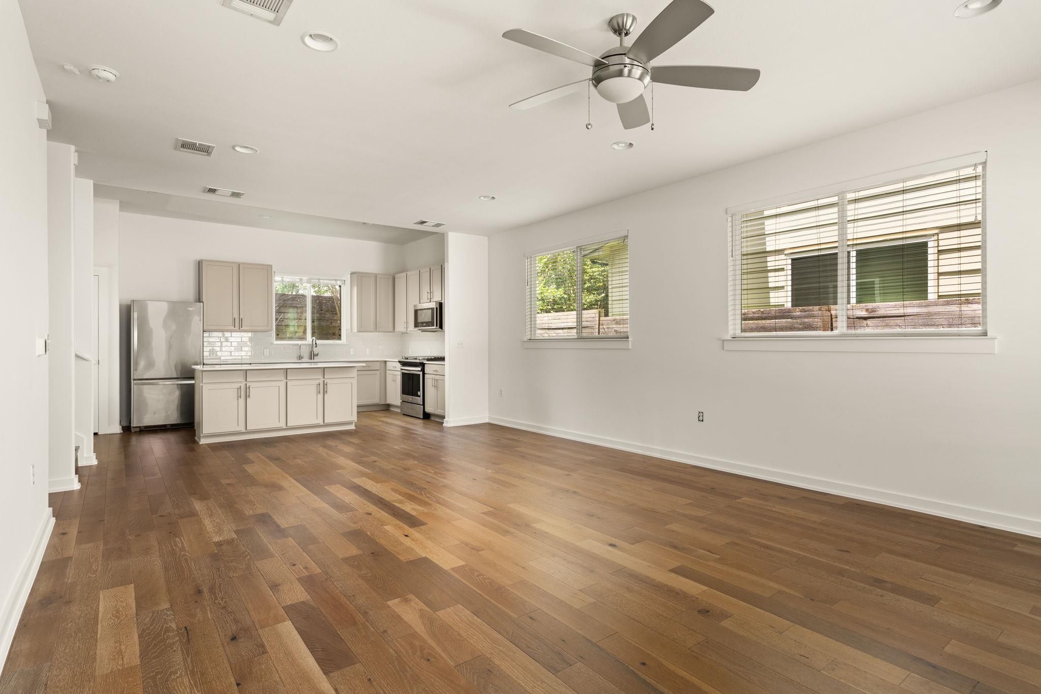 6800 Menchaca RD #9 — photo 3