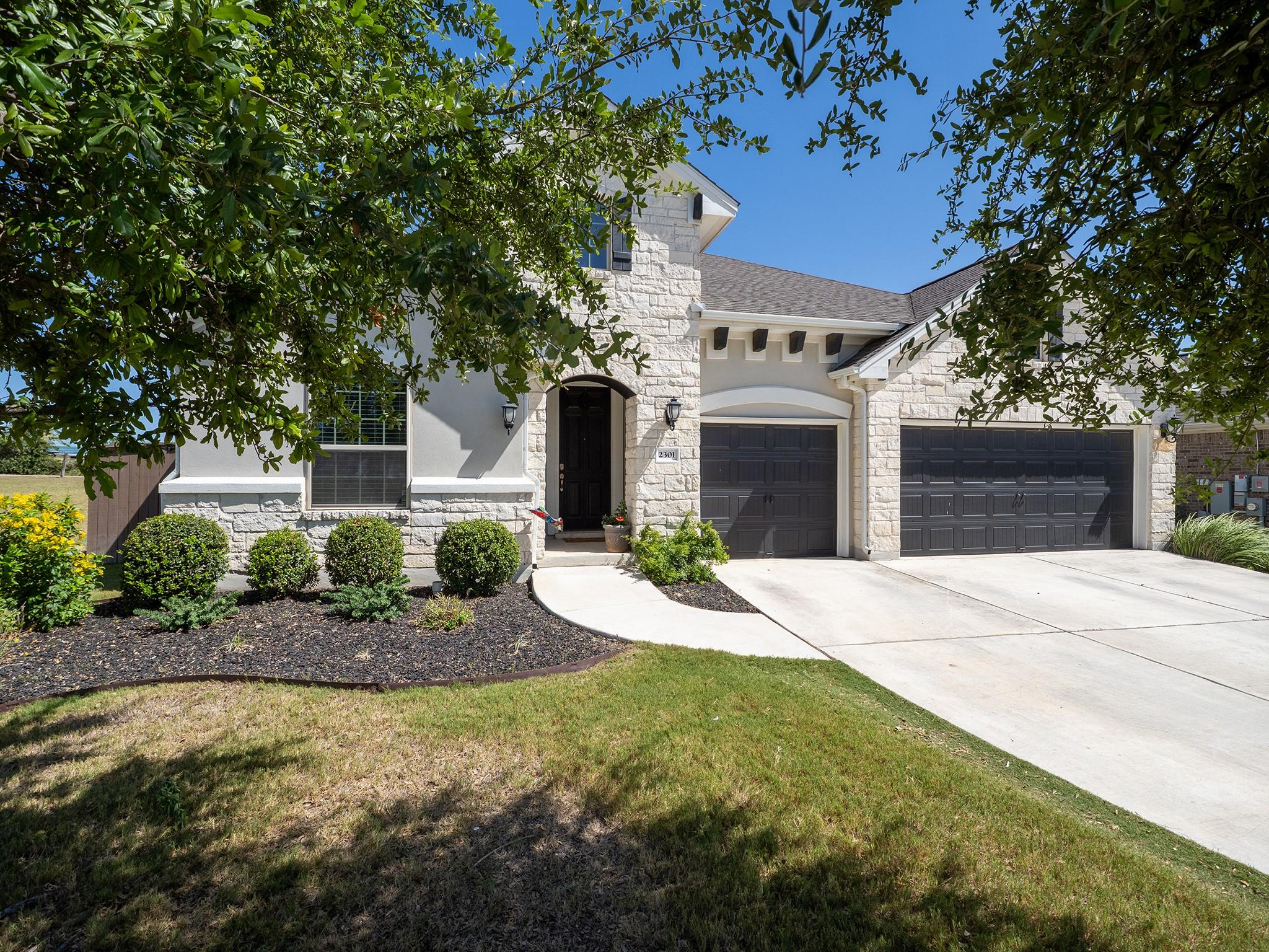 2301 Palazzo CT — photo 3