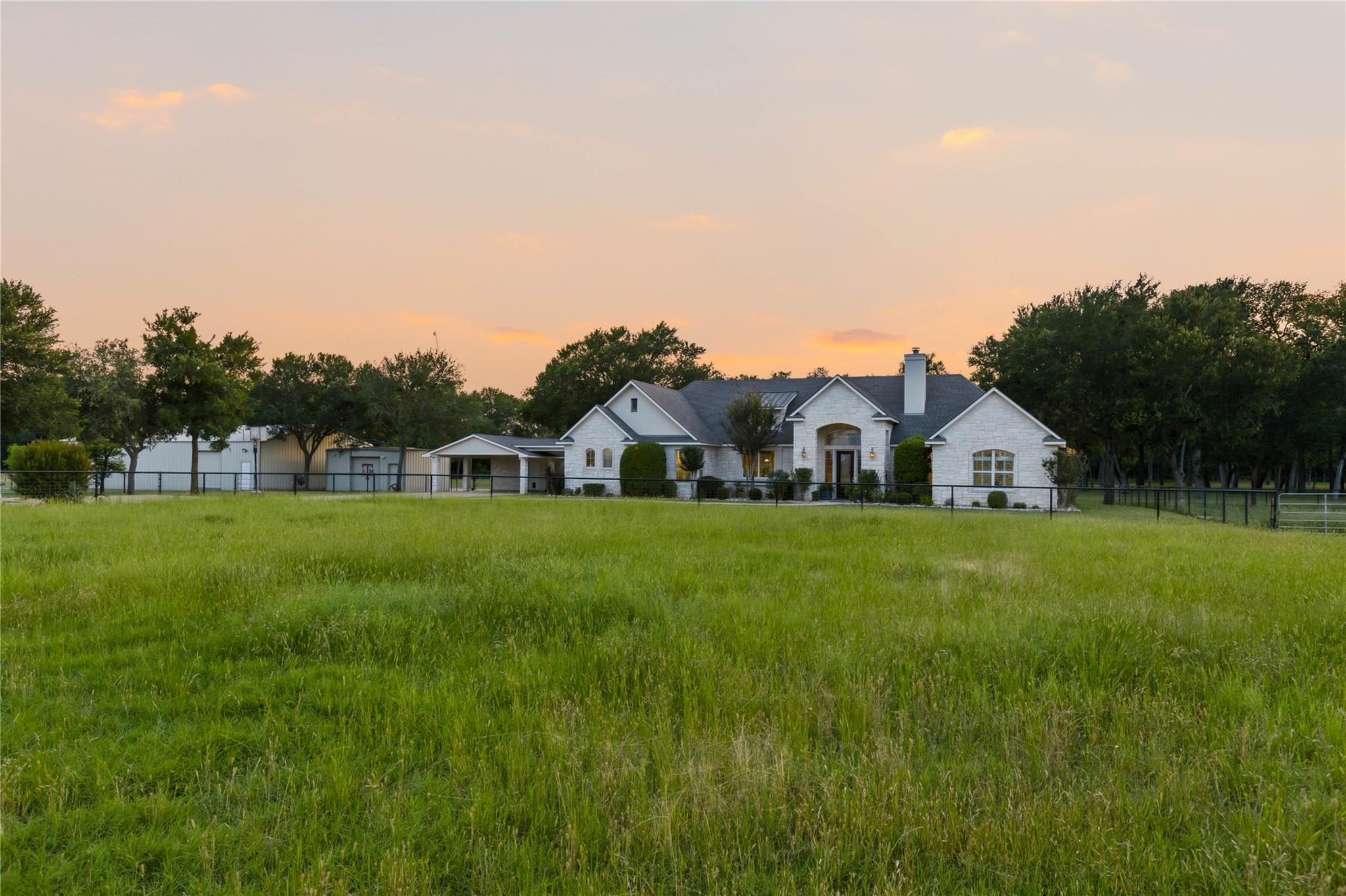 4140 County Road 467 — photo 4