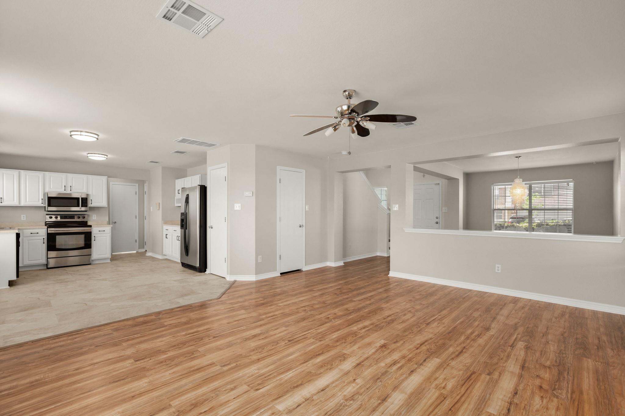 219 Brown ST — photo 5