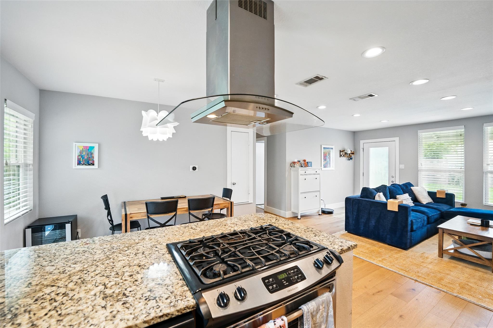 6501 Hickman Ave — photo 5
