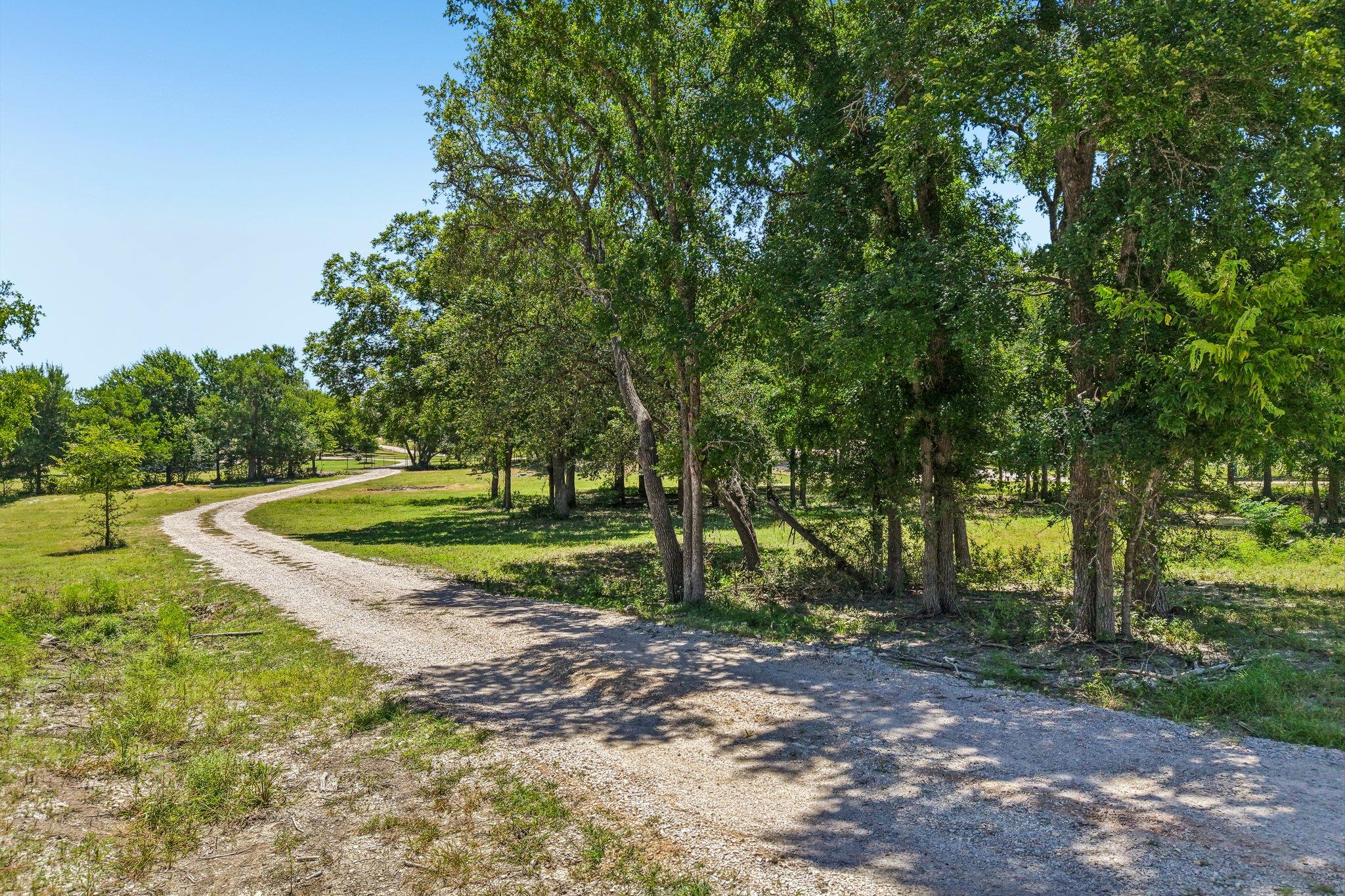 9240 County Road 272