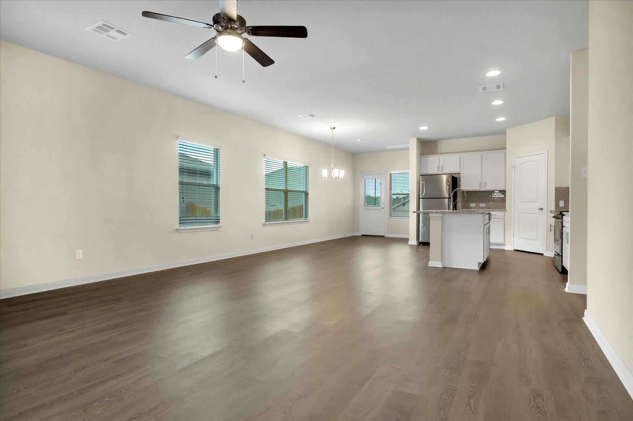 1013 Gaelic DR — photo 4