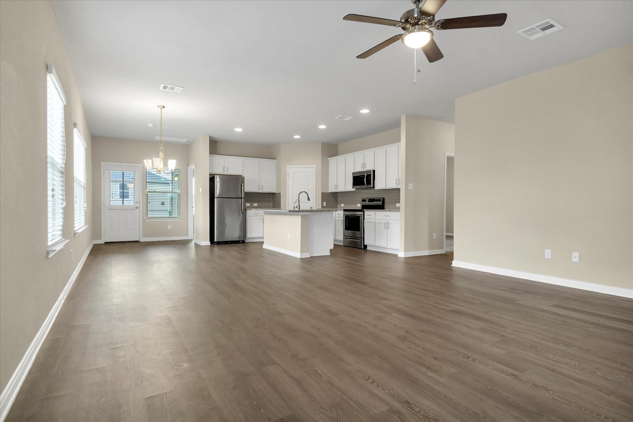 1013 Gaelic DR — photo 5