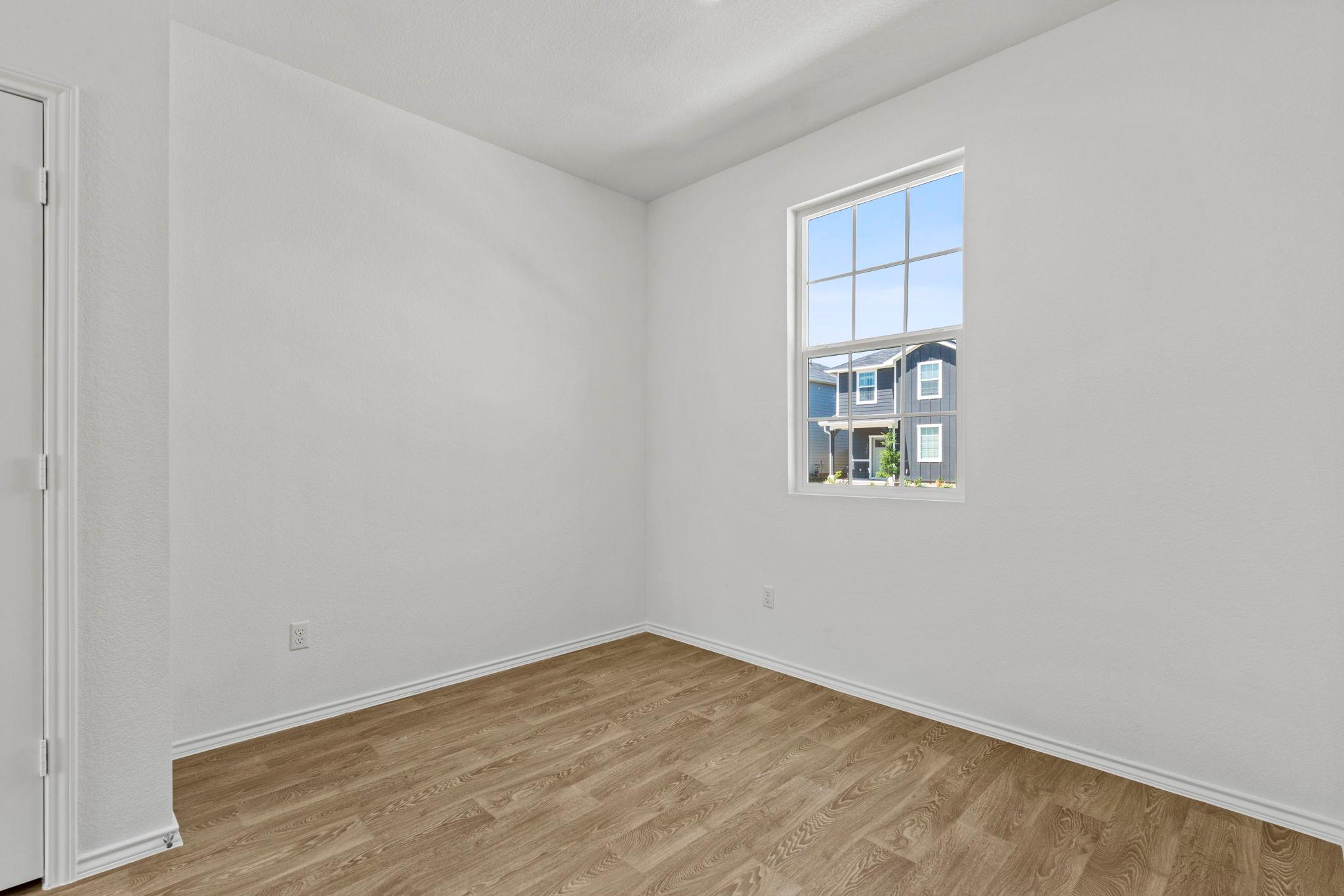 304 Constanza TRL — photo 5