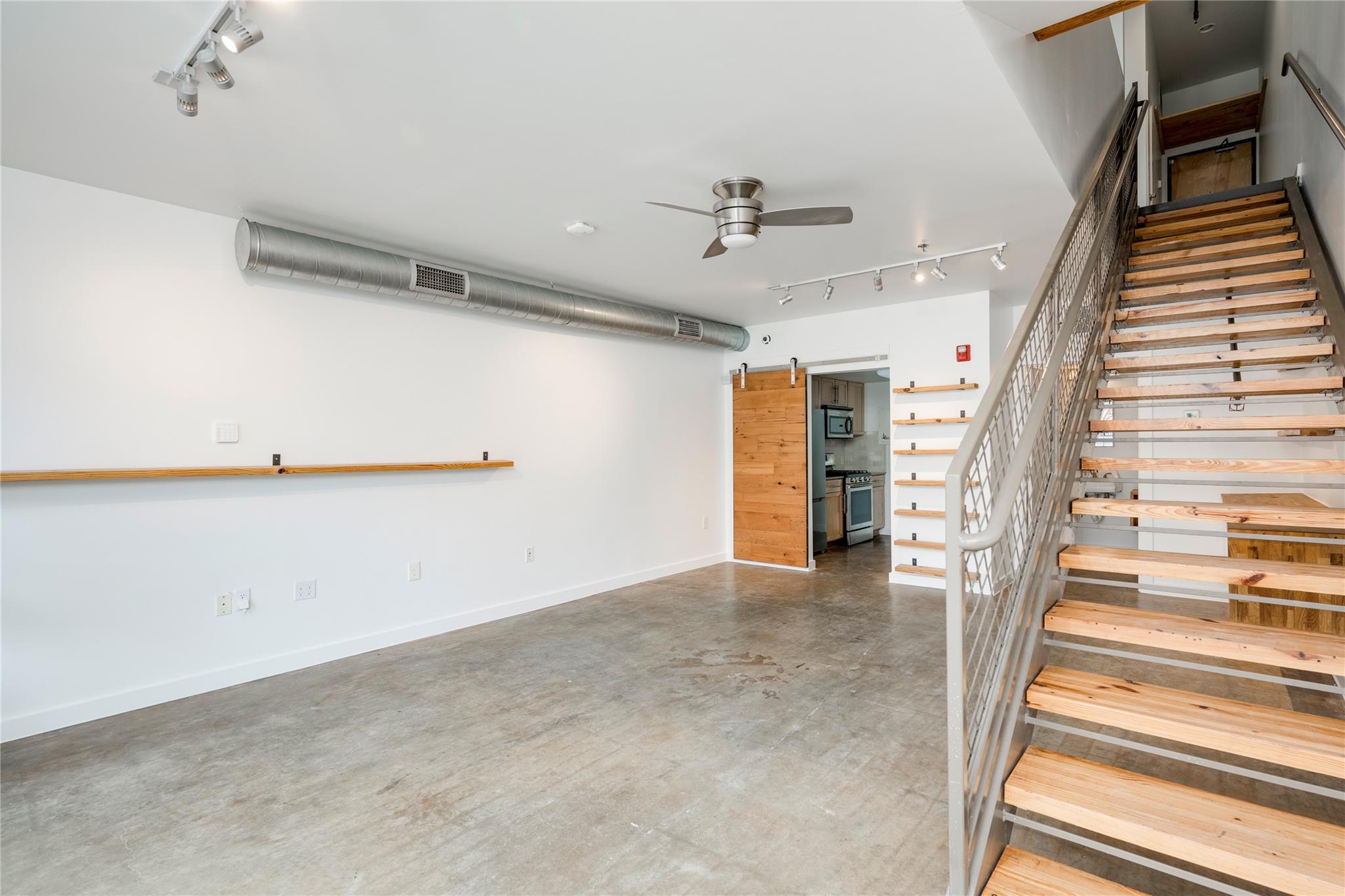 1601 Cesar Chavez ST #104 — photo 3