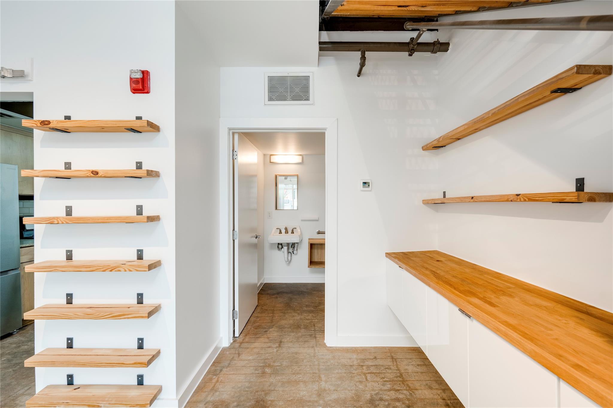 1601 Cesar Chavez ST #104 — photo 5