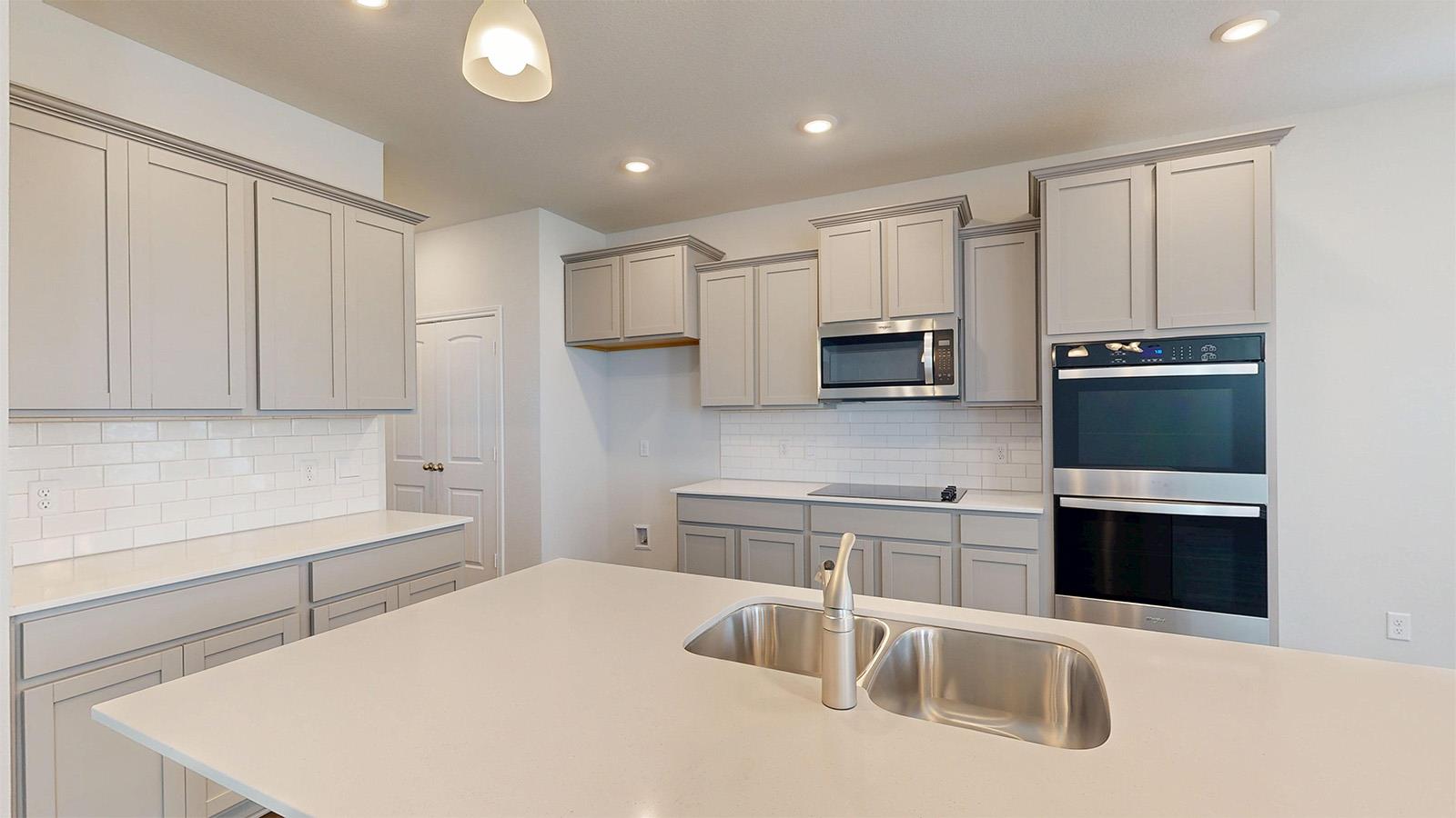 213 Dora DR — photo 4
