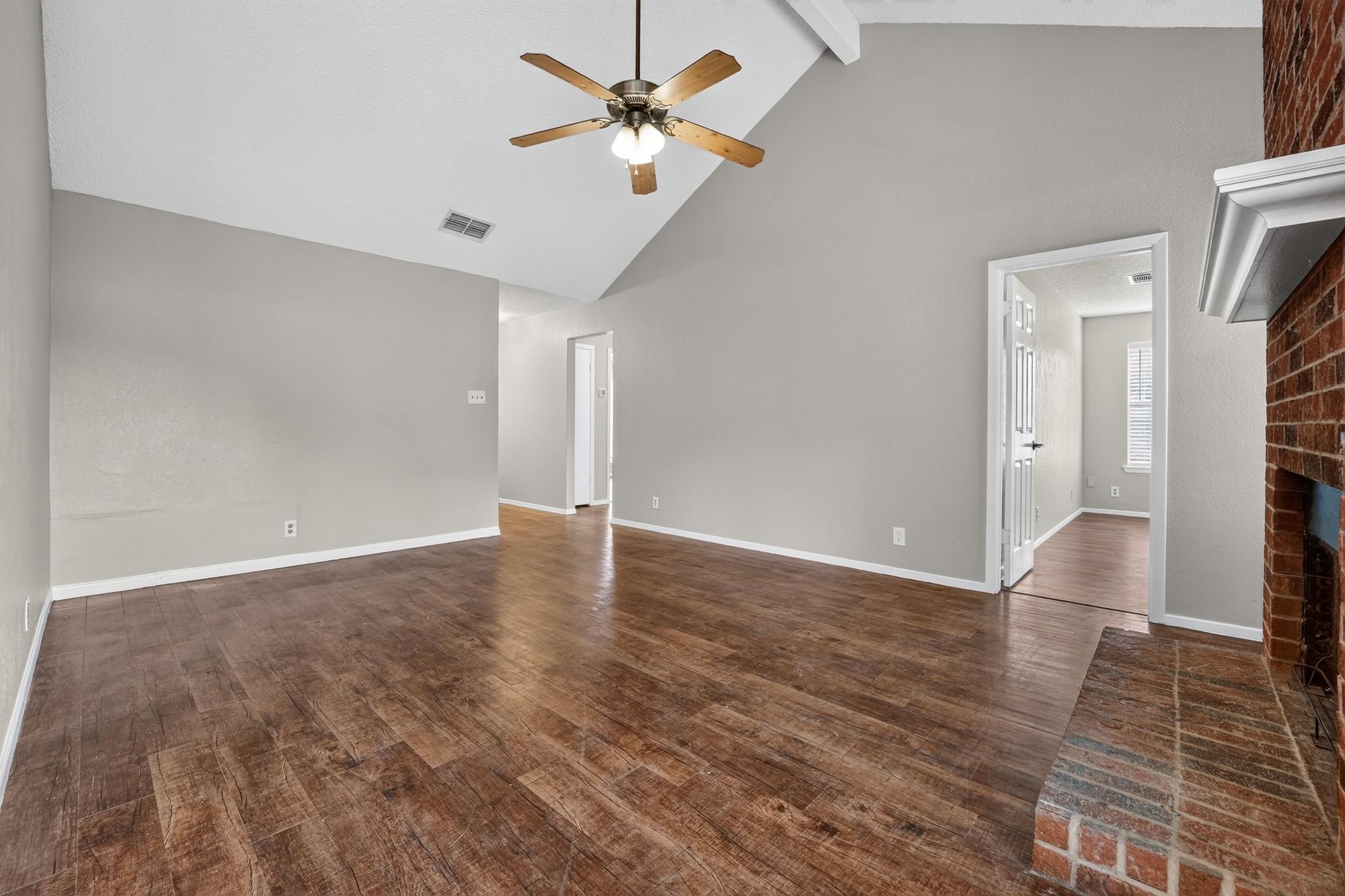 1509 Taron DR — photo 5