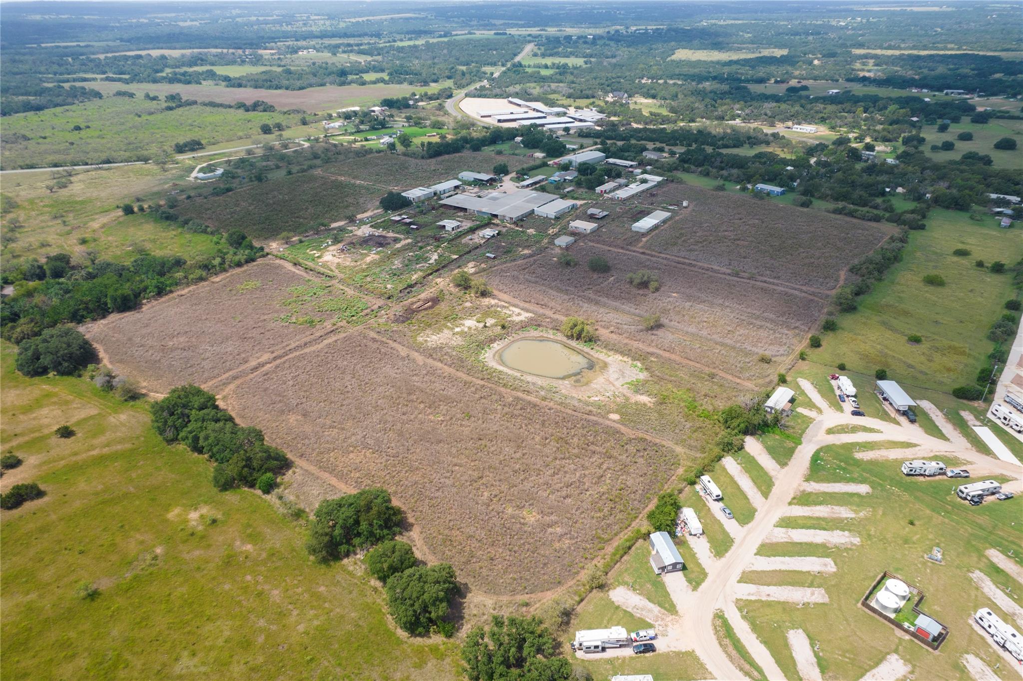 1805 S Fm 1174 — photo 4