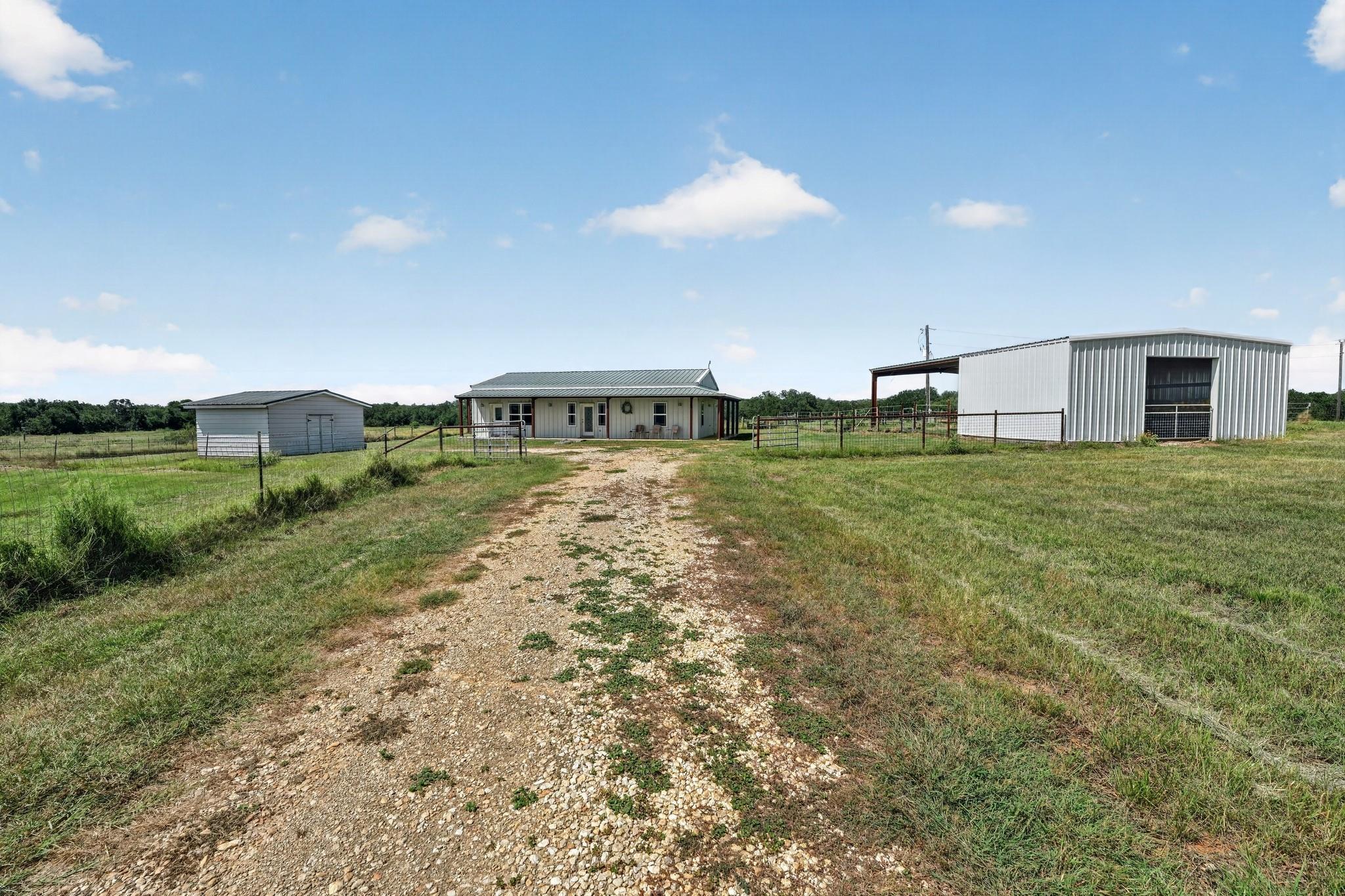 3800 County Road 481 — photo 3