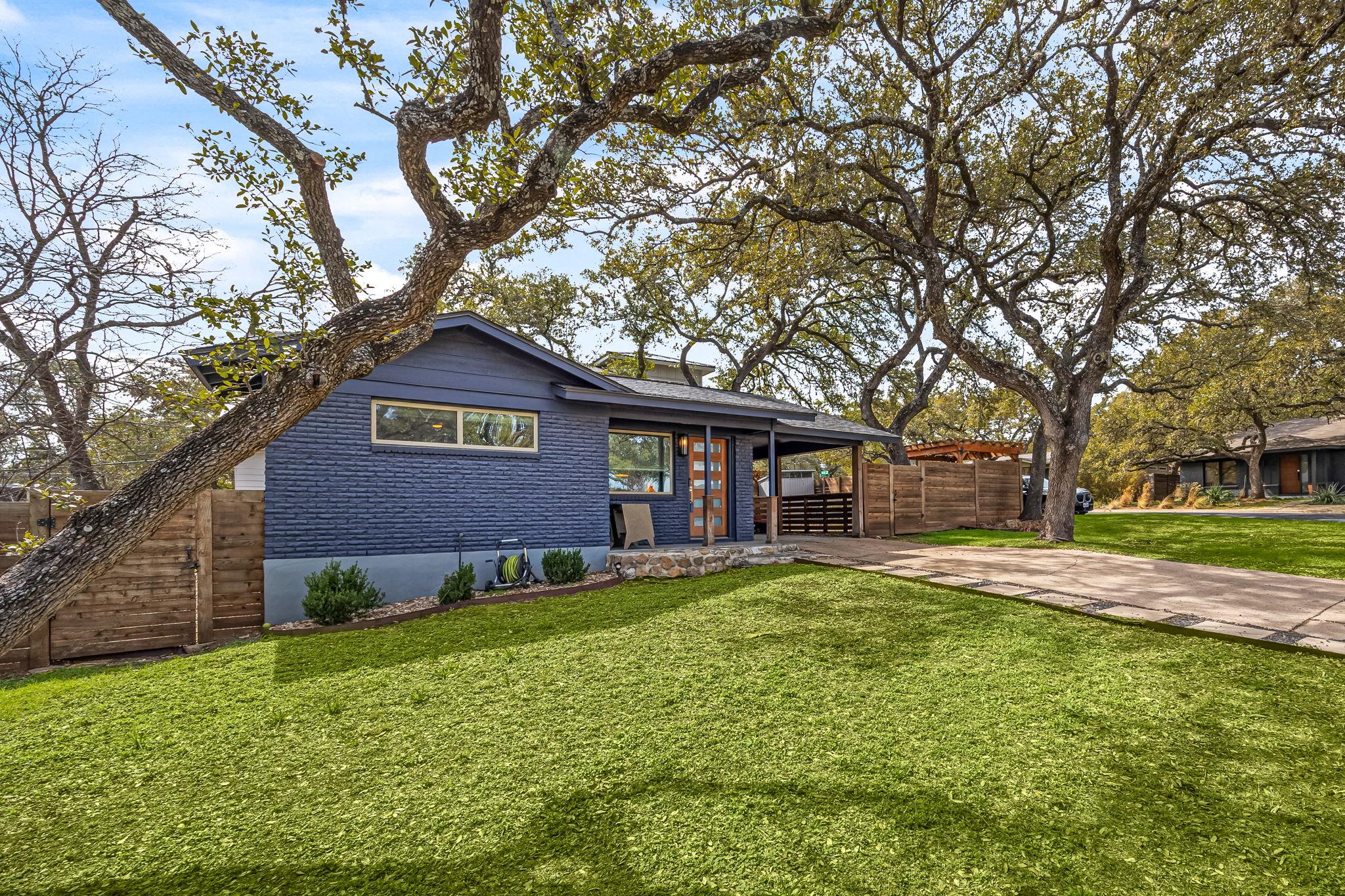 3015 Burning Oak DR #2 — photo 4