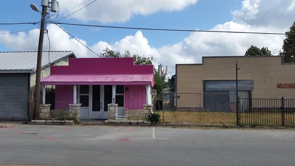 239 Vaughn ST — photo 4