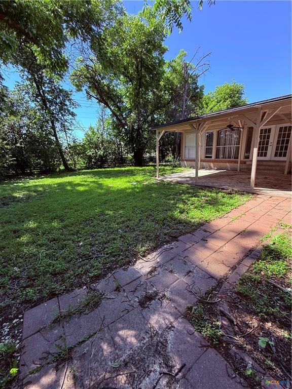 2218 Terrace DR — photo 3