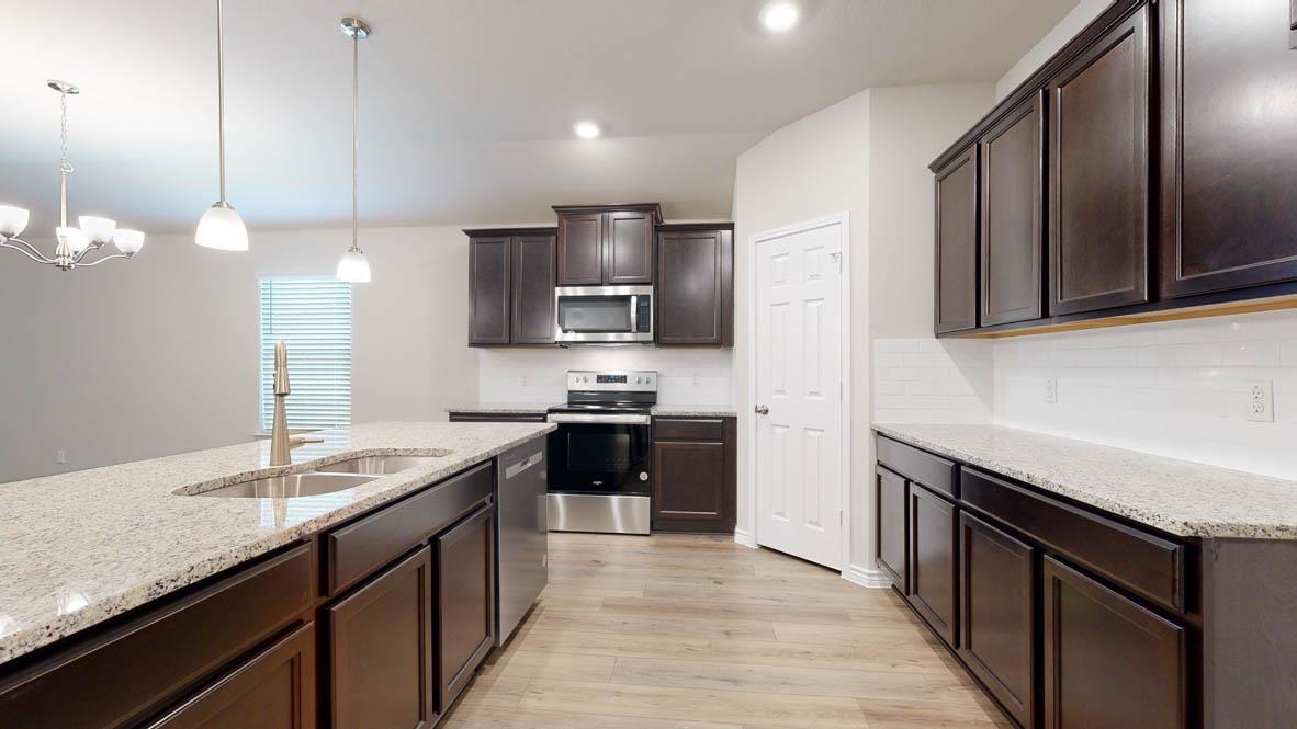 249 Dora DR — photo 3