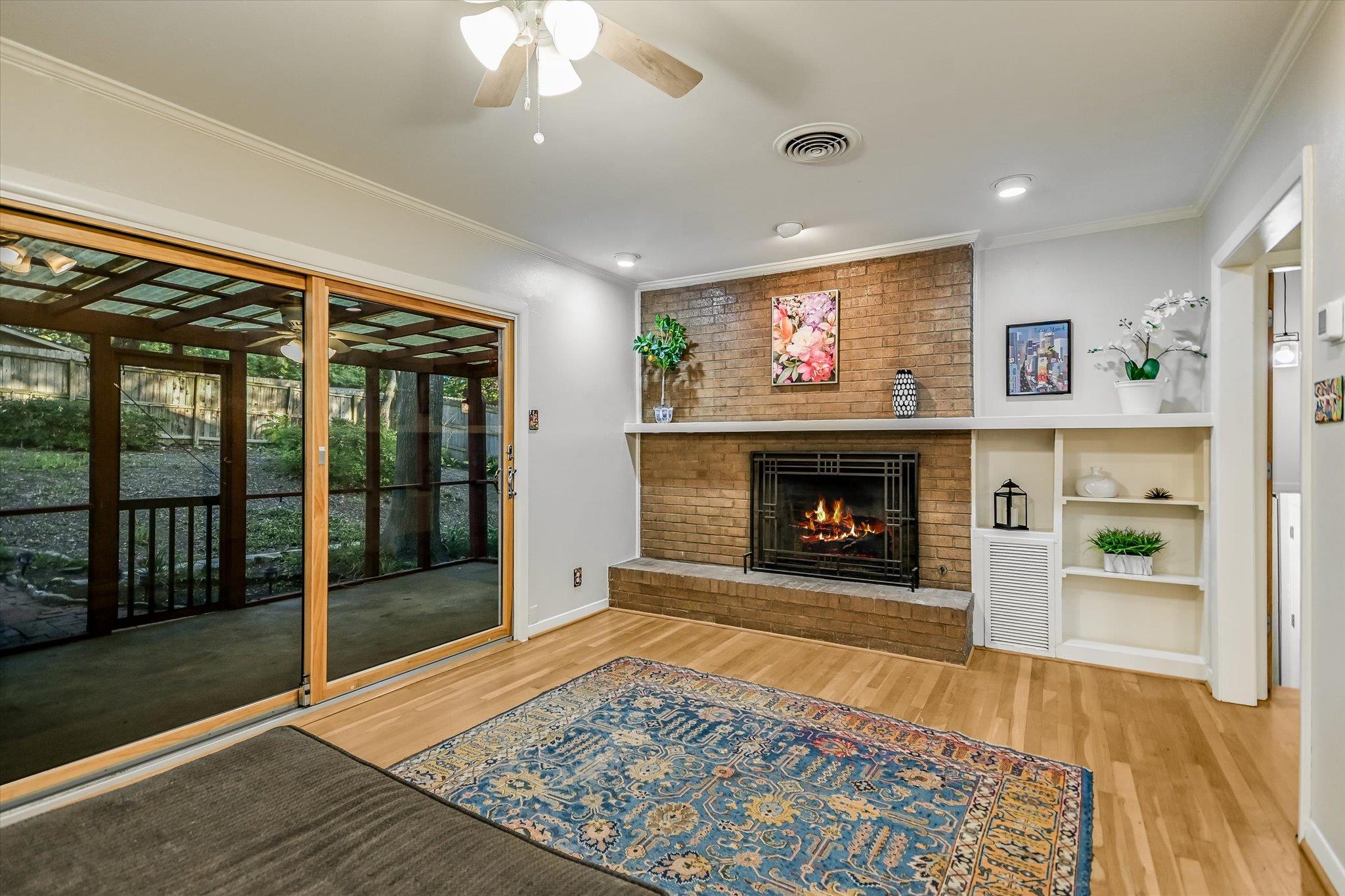 1113 BLUEBONNET LN — photo 5