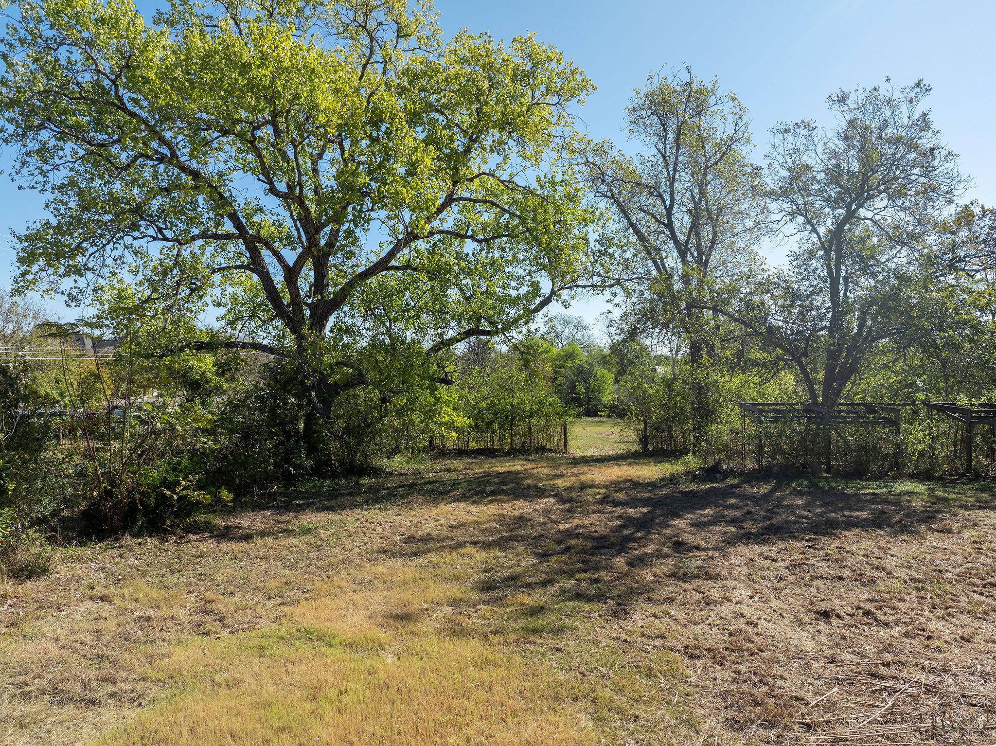 5017 Maufrais LN — photo 4