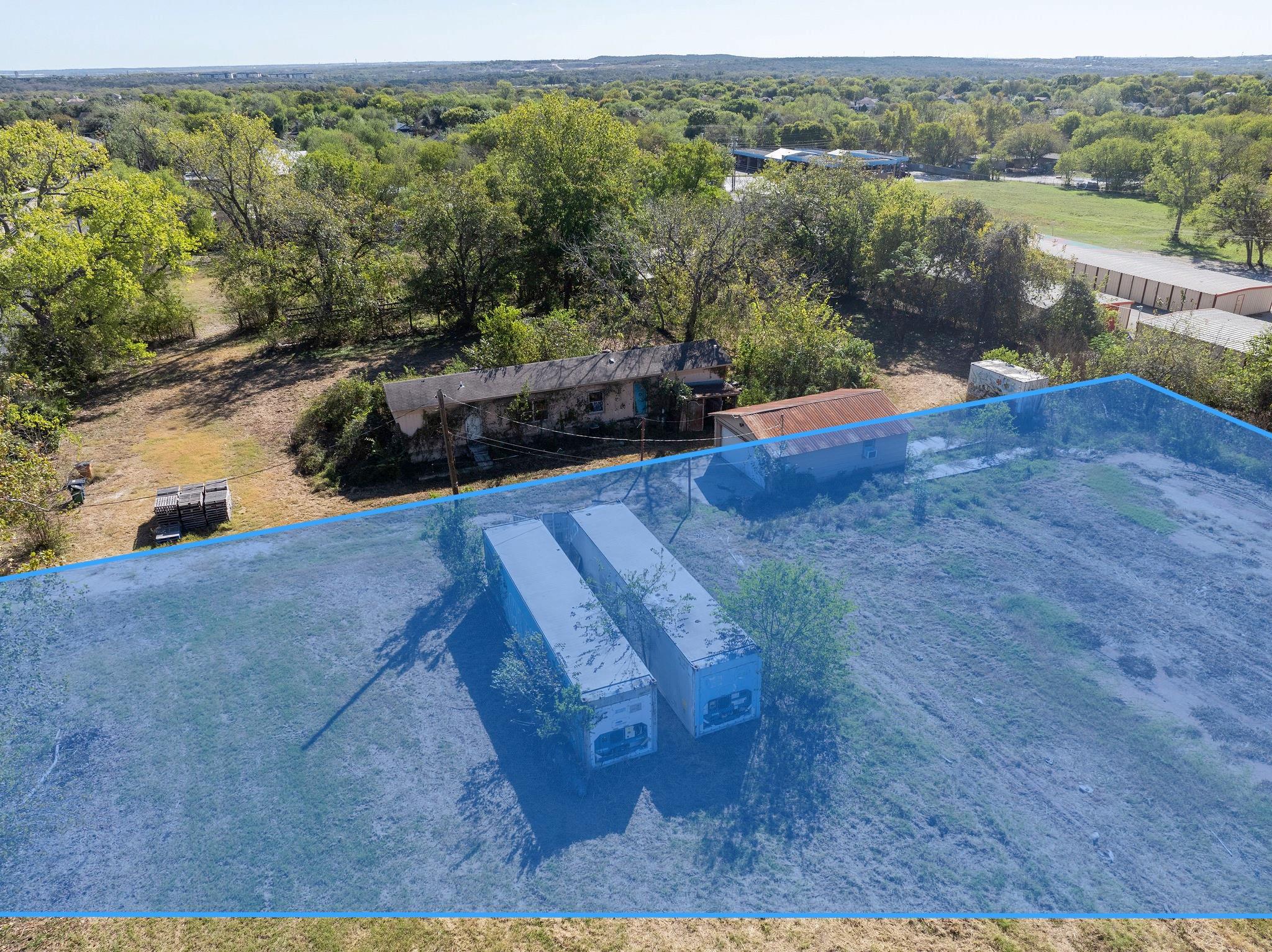 5005 & 0000 Maufrais LN — photo 3