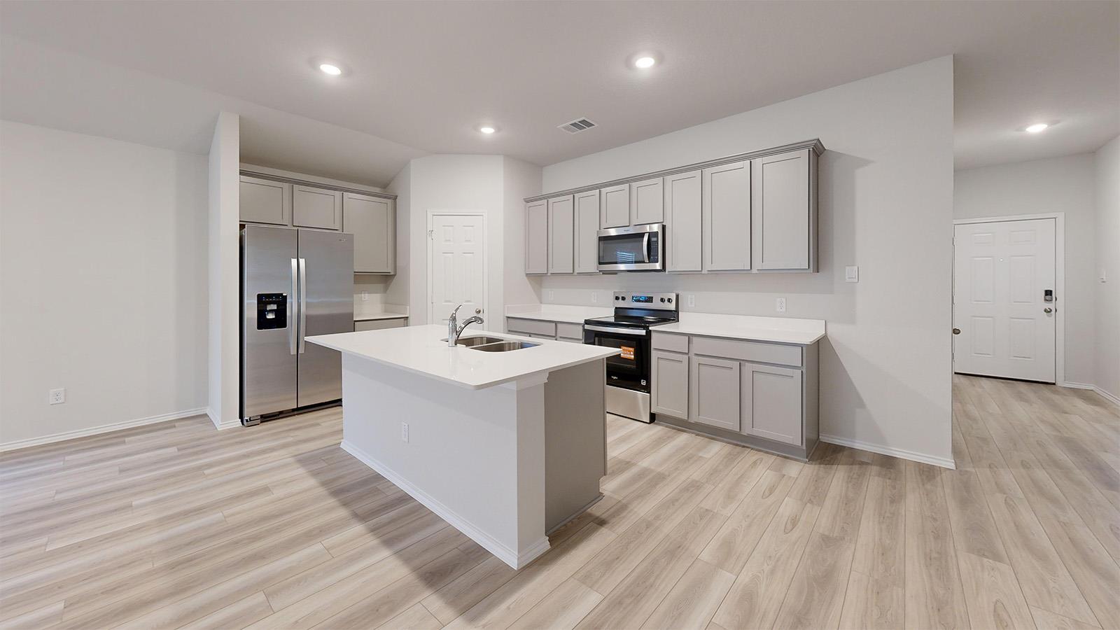 353 Presley DR — photo 3