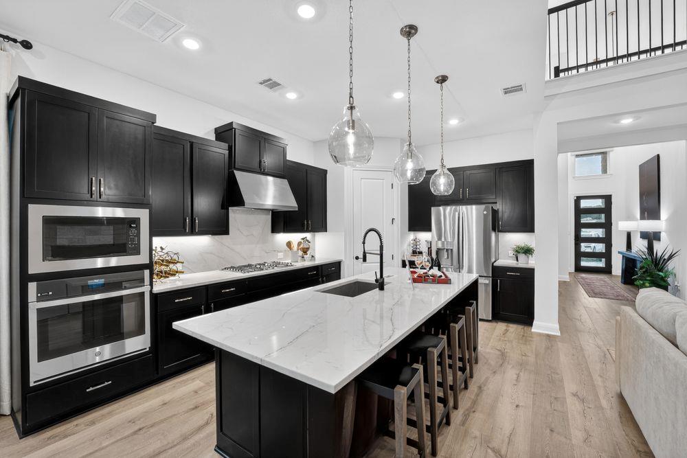 235 Belmont WAY — photo 3