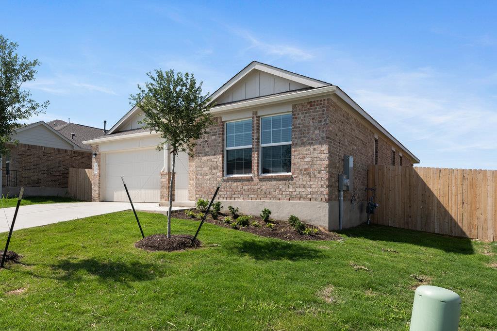 3210 Dusted Daisy ST — photo 3