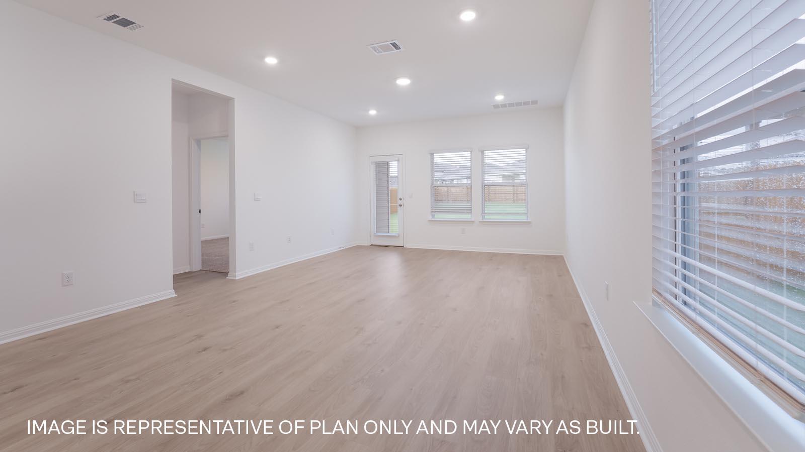 560 Glimer LN — photo 5